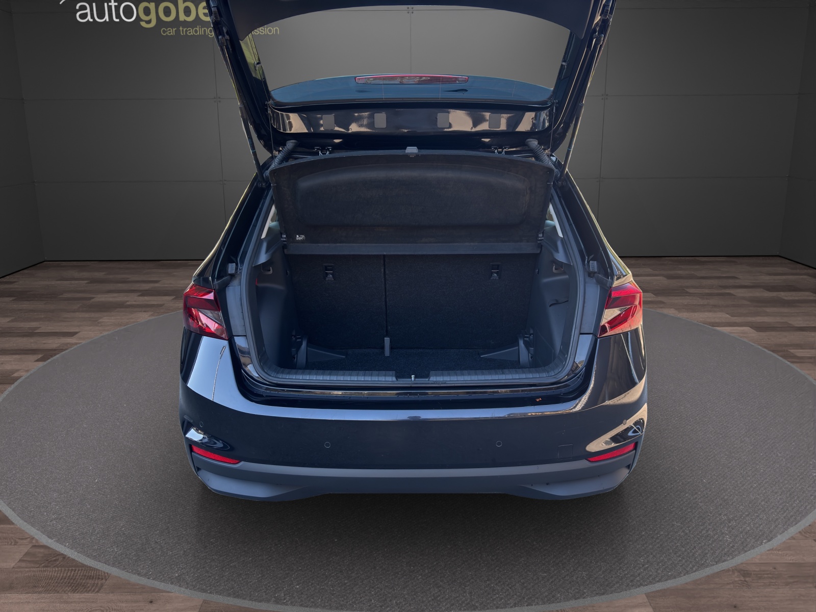 SKODA Fabia 1.0 MPI Active-image-13