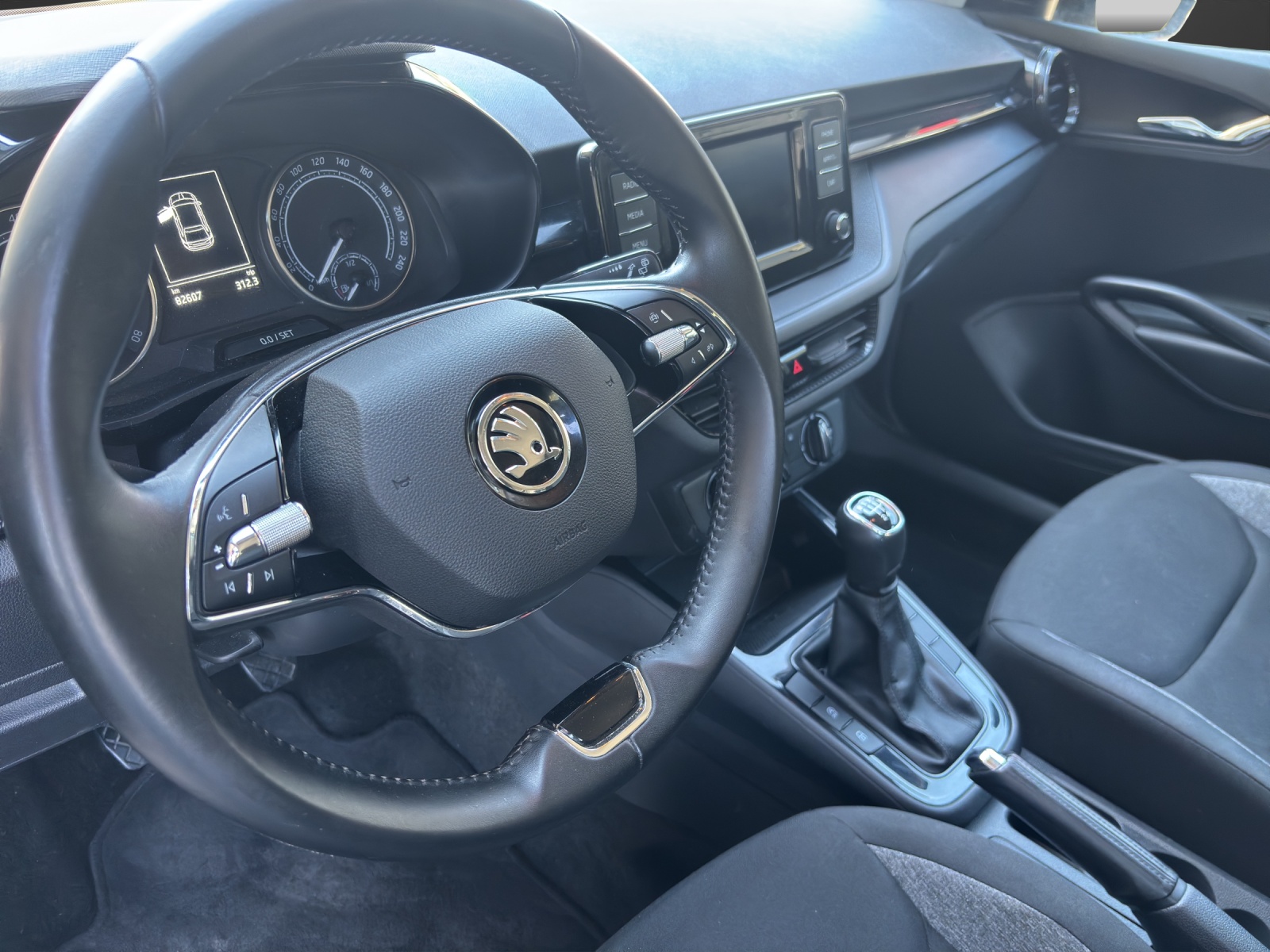 SKODA Fabia 1.0 MPI Active-image-3