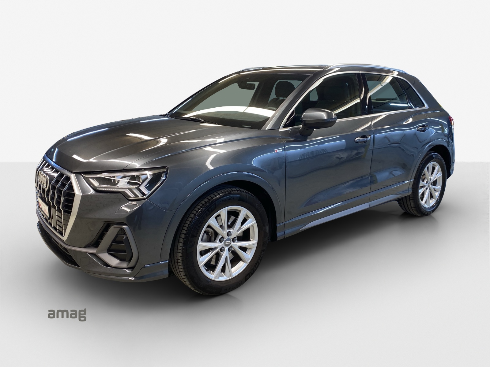 AUDI Q3 45 TFSI S line quattro S-tronic-image-0