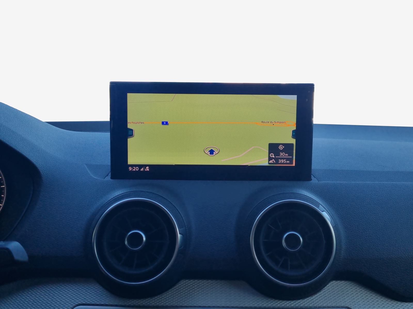 AUDI Q2 40 TFSI Attraction quattro S-tronic-image-14