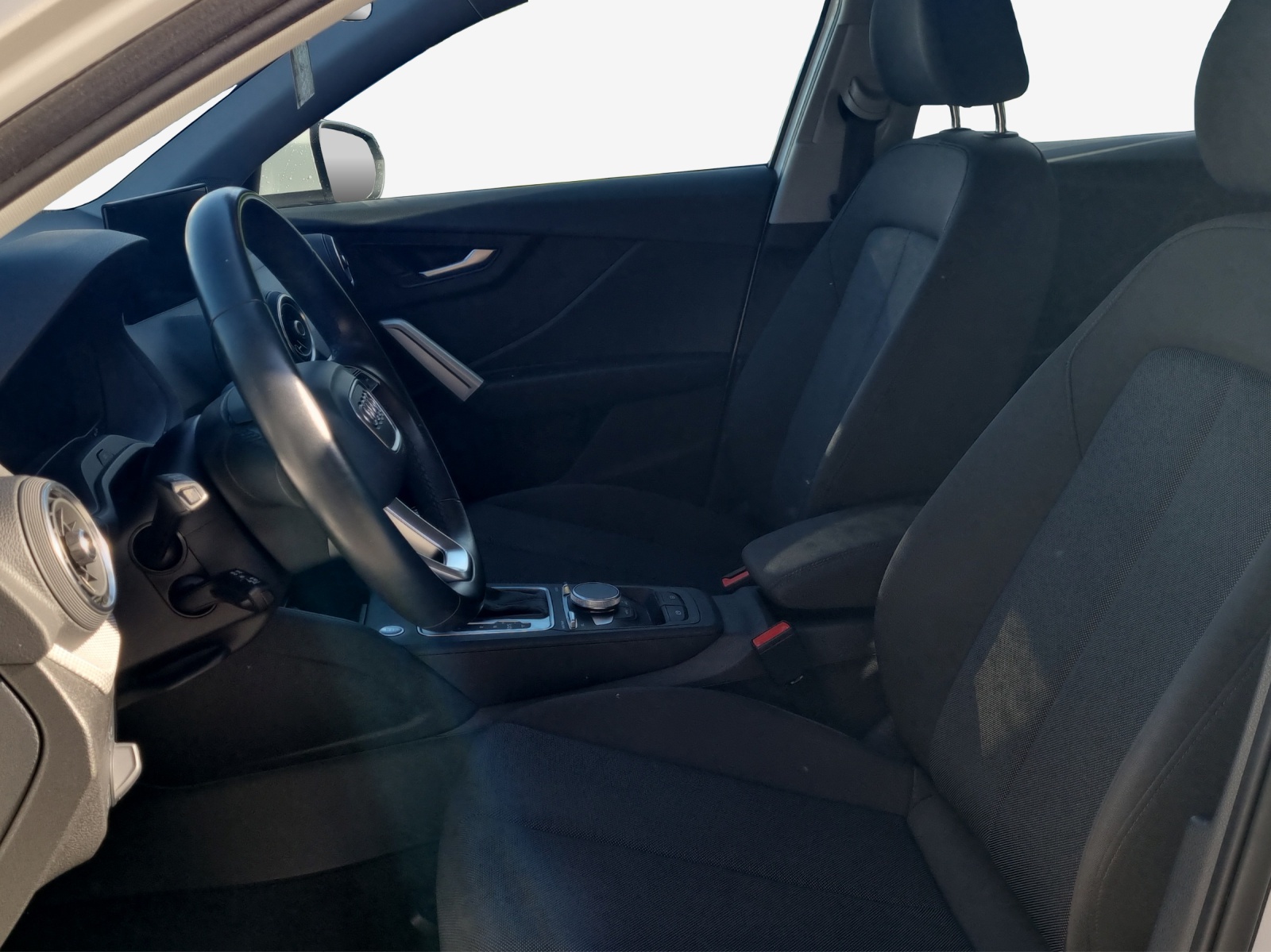 AUDI Q2 40 TFSI Attraction quattro S-tronic-image-7