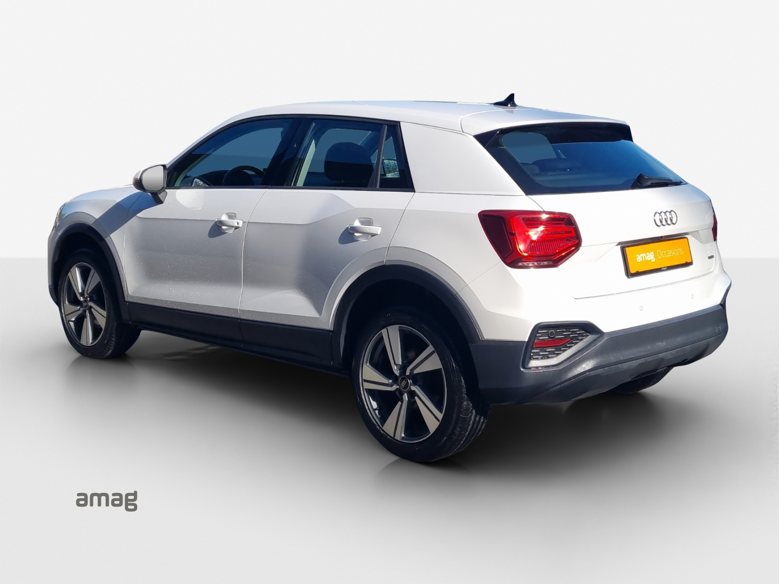 AUDI Q2 40 TFSI Attraction quattro S-tronic-image-2