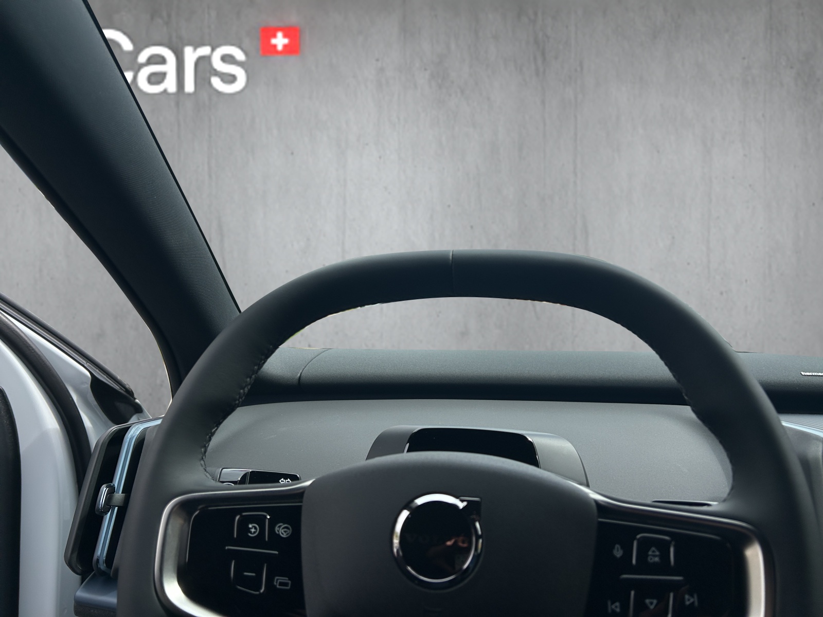 Image VOLVO EX-30 EX30 E60 69kWh Single Motor Extended Range Plus