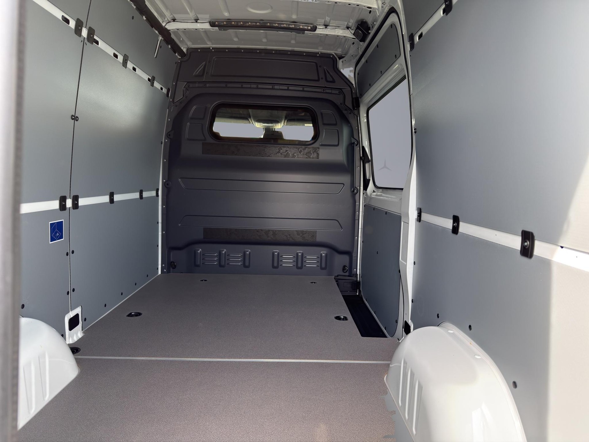 MERCEDES-BENZ Sprinter 317 Kaw. 3665 S 2.0 CDI 170 Pro-image-7