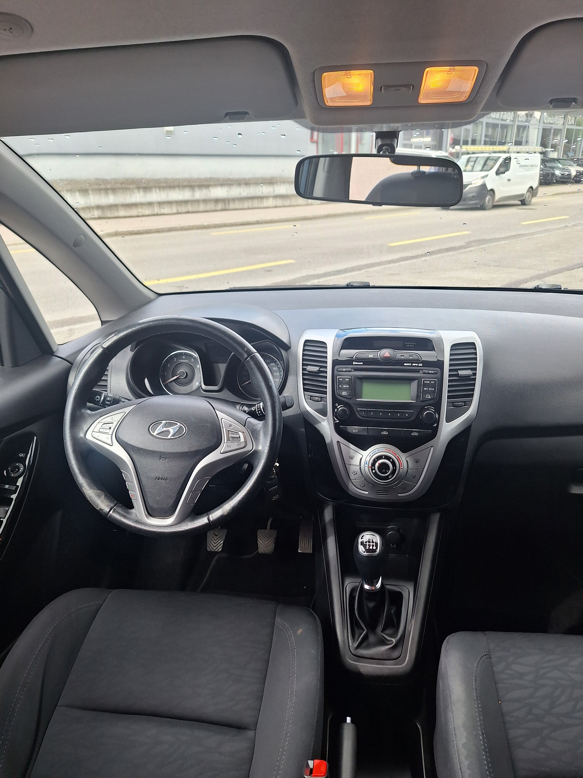 HYUNDAI iX20 1.6 Style-image-4