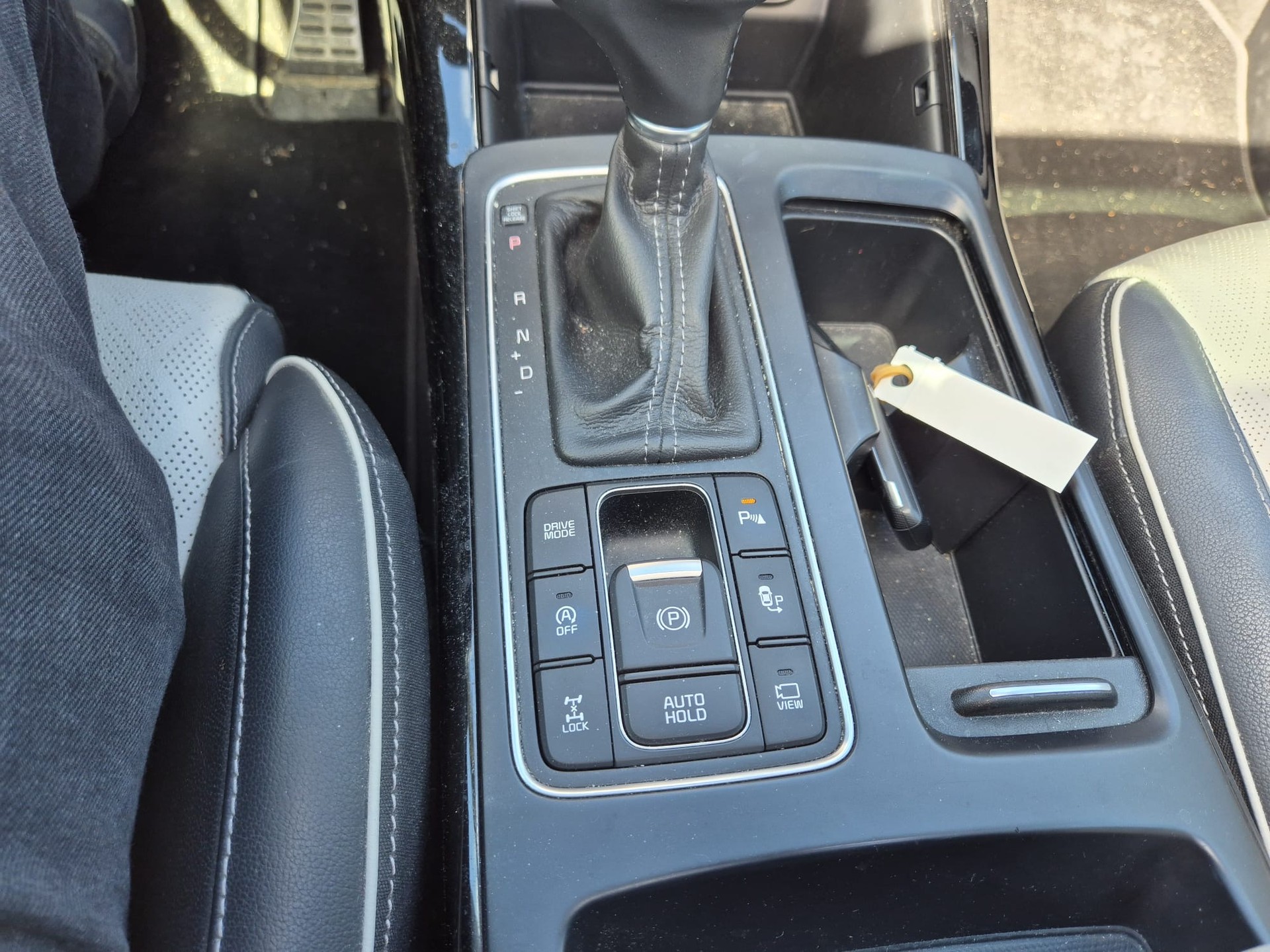 KIA Sorento 2.2 CRDI Style 5P. Automatic-image-7