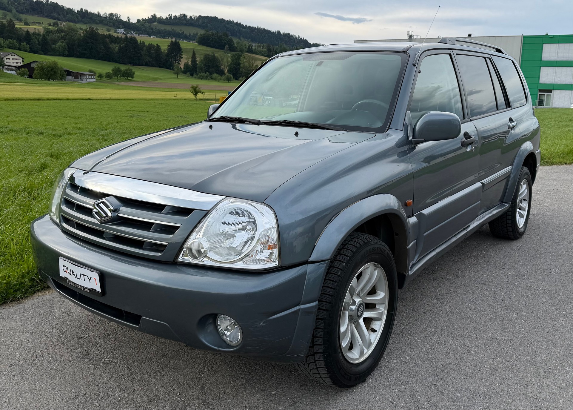 SUZUKI Grand Vitara 2.7 V6 Wagon-image-0