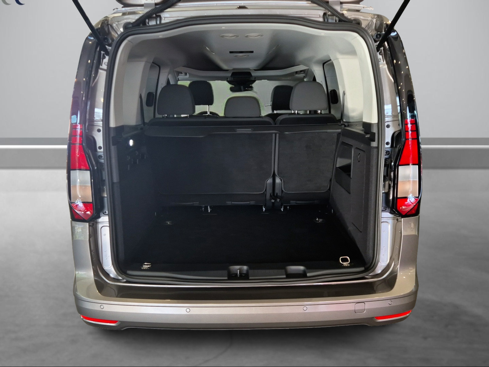 VW Caddy 2.0 TDI Liberty 4Motion-image-13