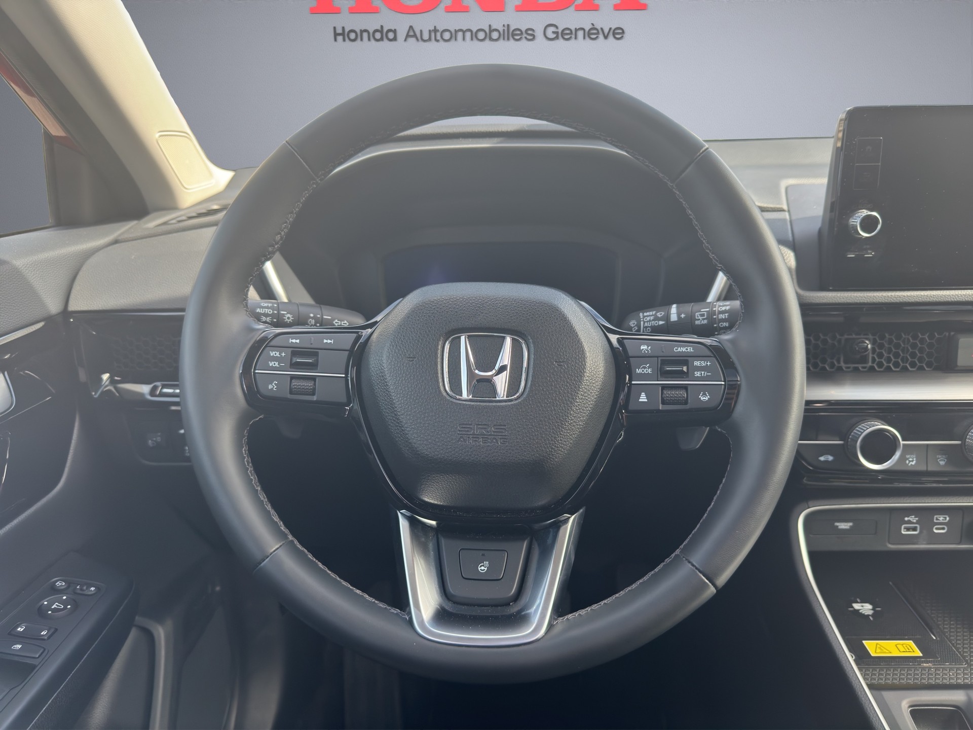 HONDA CR-V 2.0 i-MMD Elegance 4WD-image-8