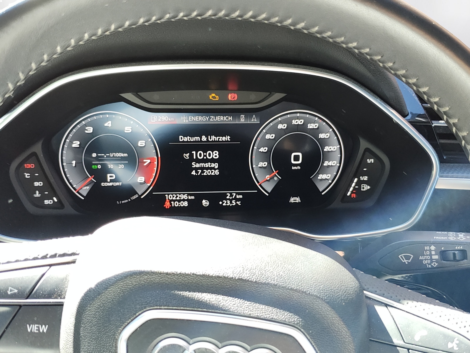 AUDI Q3 40 TFSI S line quattro S-tronic-image-7