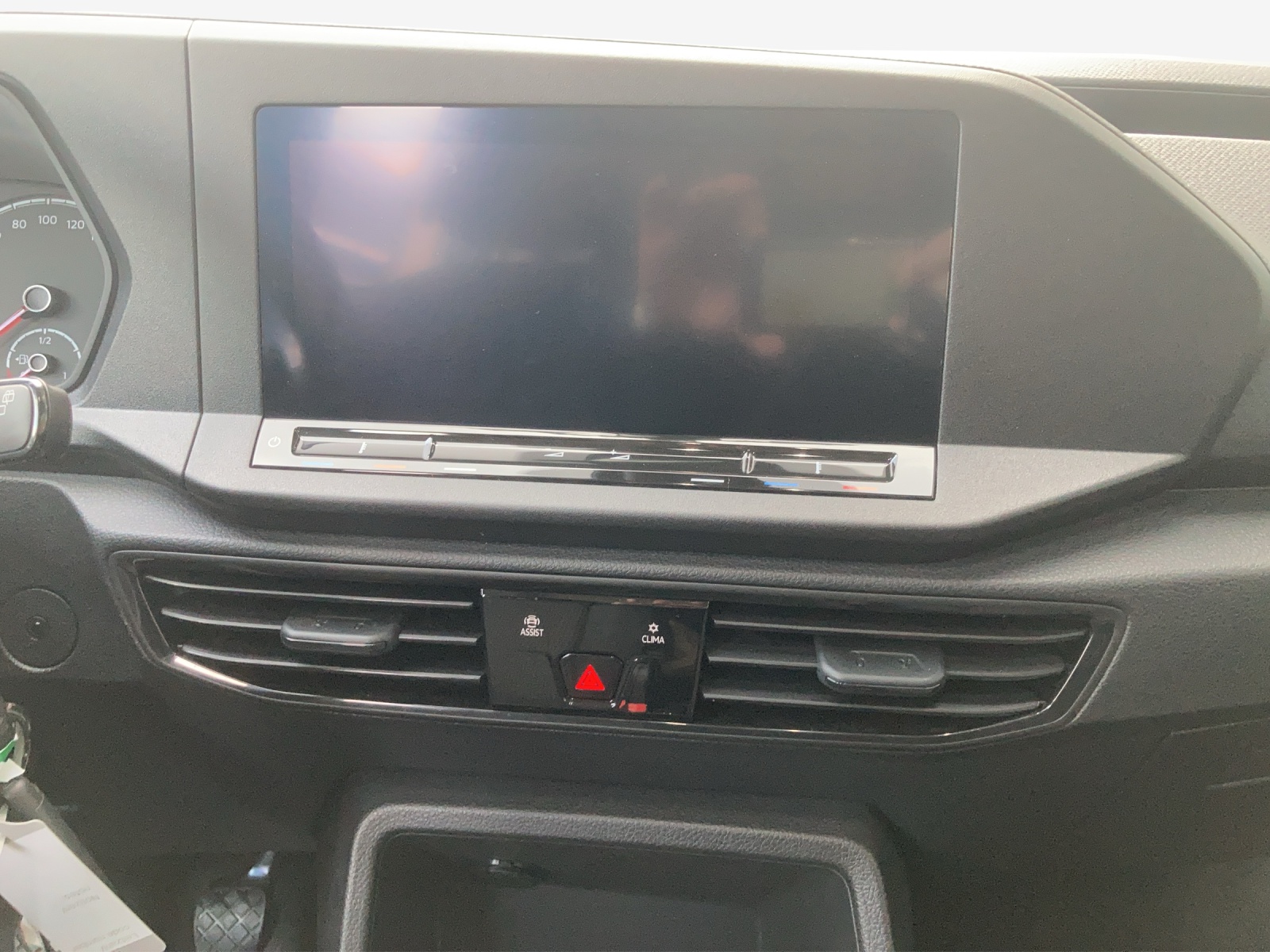 VW Caddy Kombi 2.0TDI-image-10