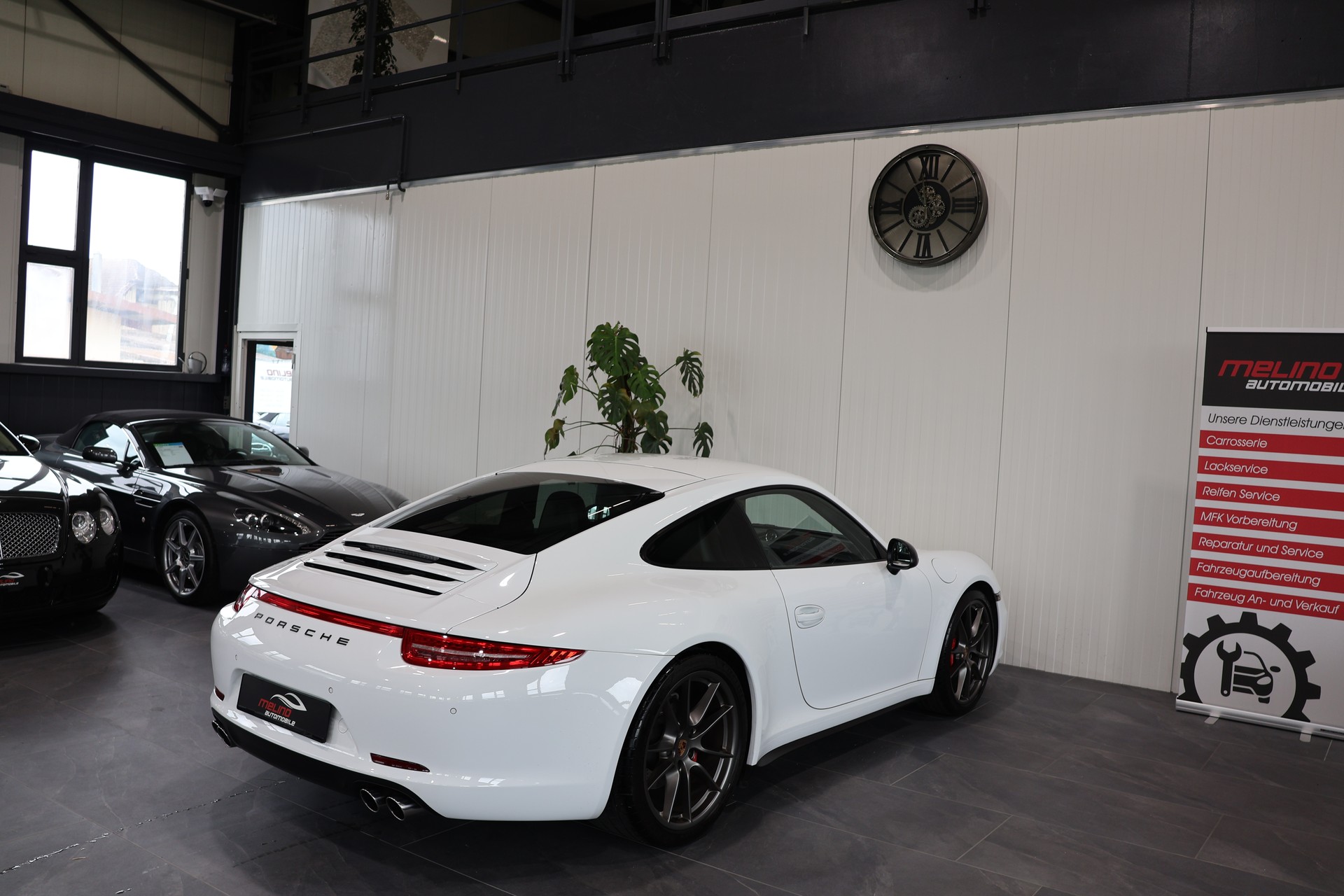 PORSCHE 911 Carrera 4S PDK-image-9