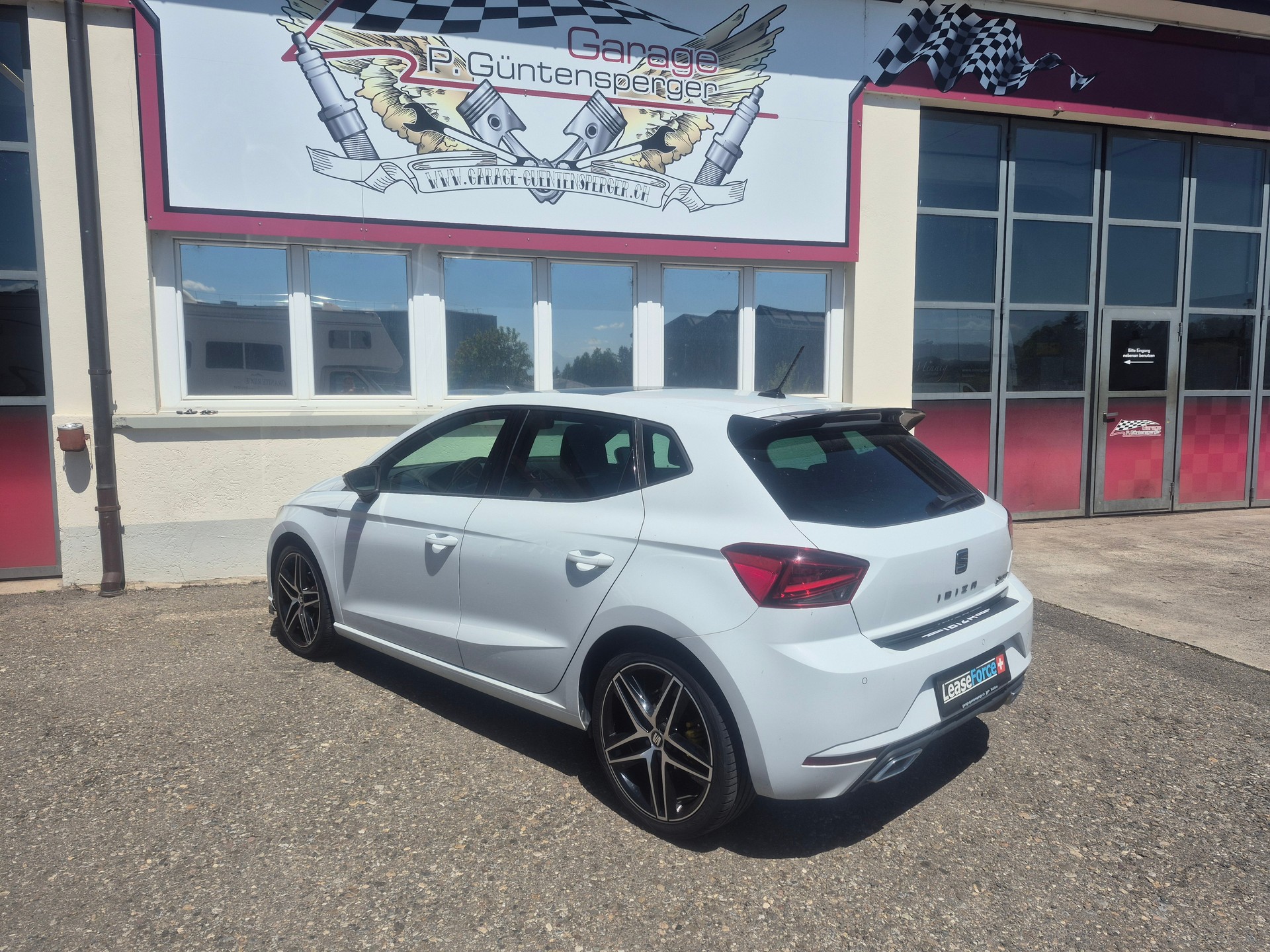 SEAT Ibiza 1.0 EcoTSI DSG Swiss FR Evolution-image-5