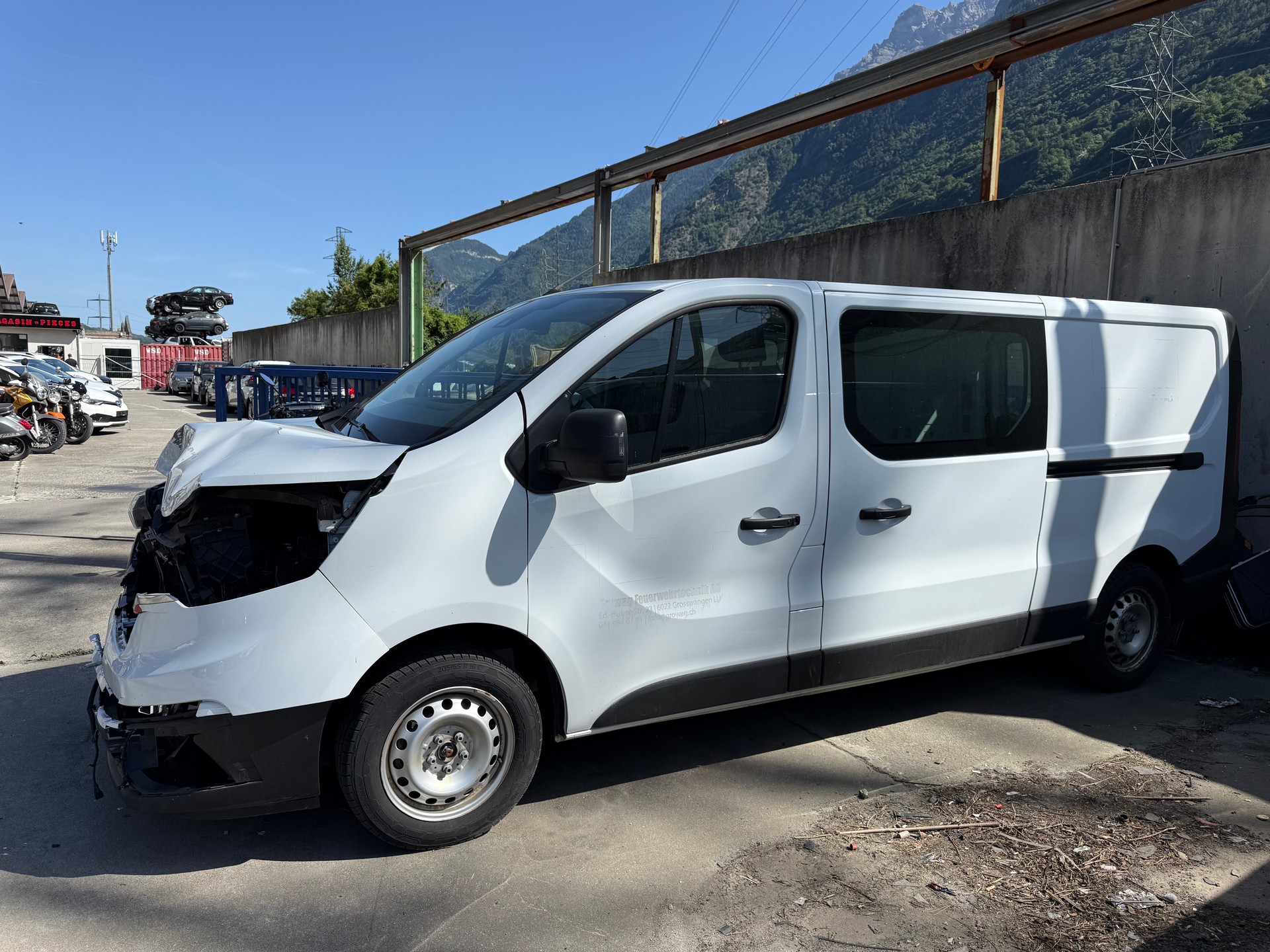 RENAULT Trafic 2.0 Blue dCi 130 Access L2H1 EN-image-0