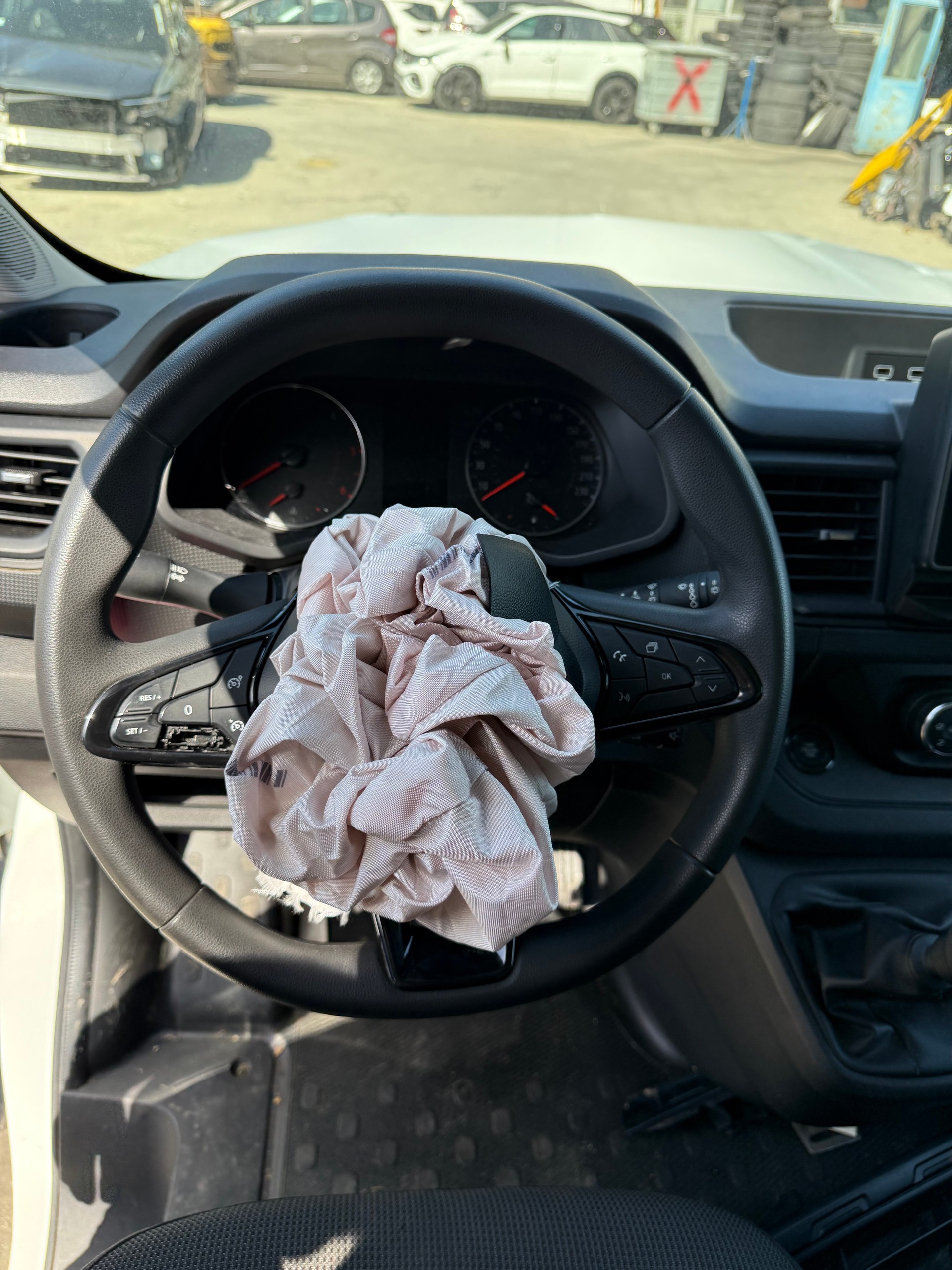 RENAULT Trafic 2.0 Blue dCi 130 Access L2H1 EN-image-10