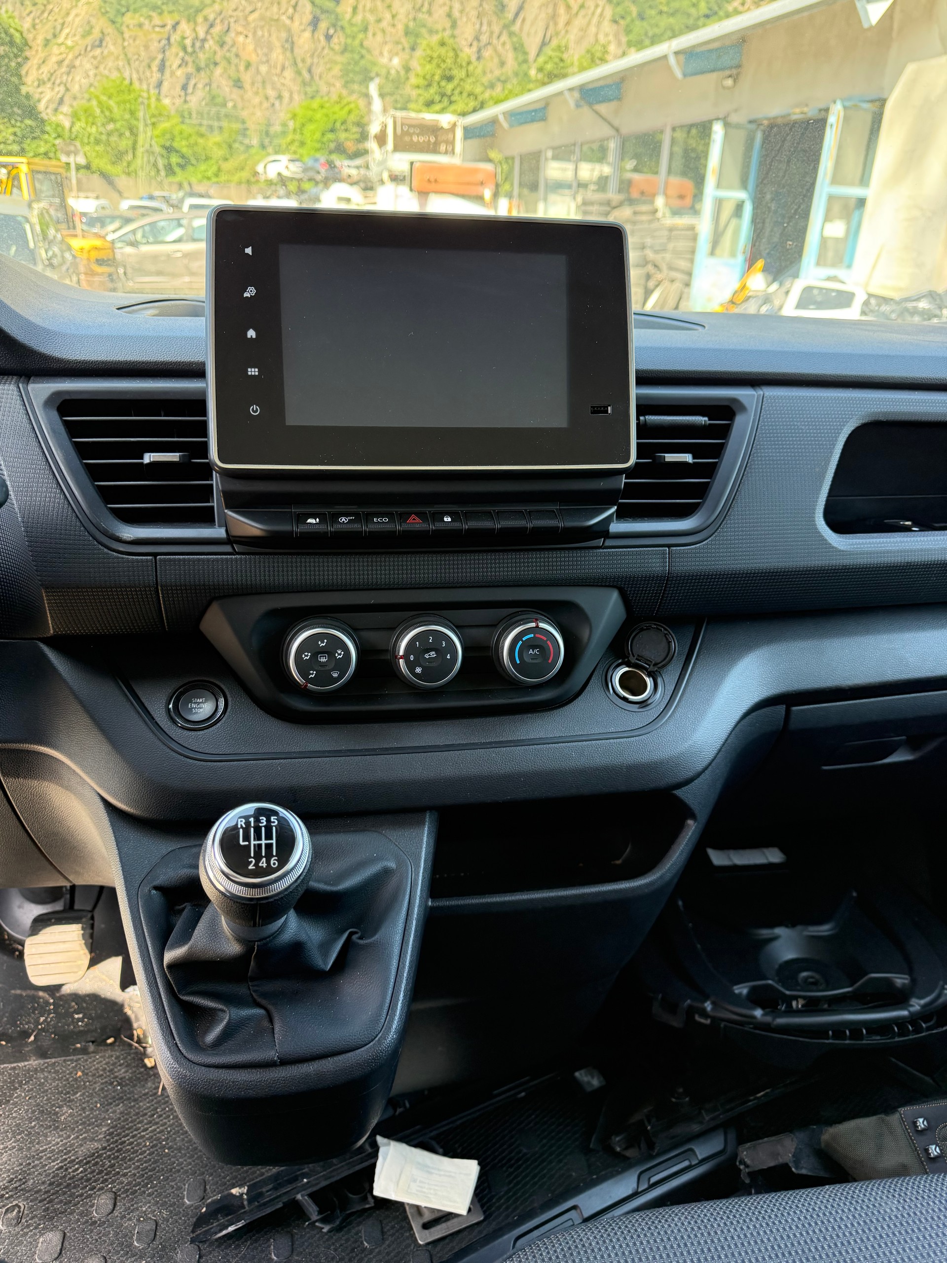RENAULT Trafic 2.0 Blue dCi 130 Access L2H1 EN-image-9
