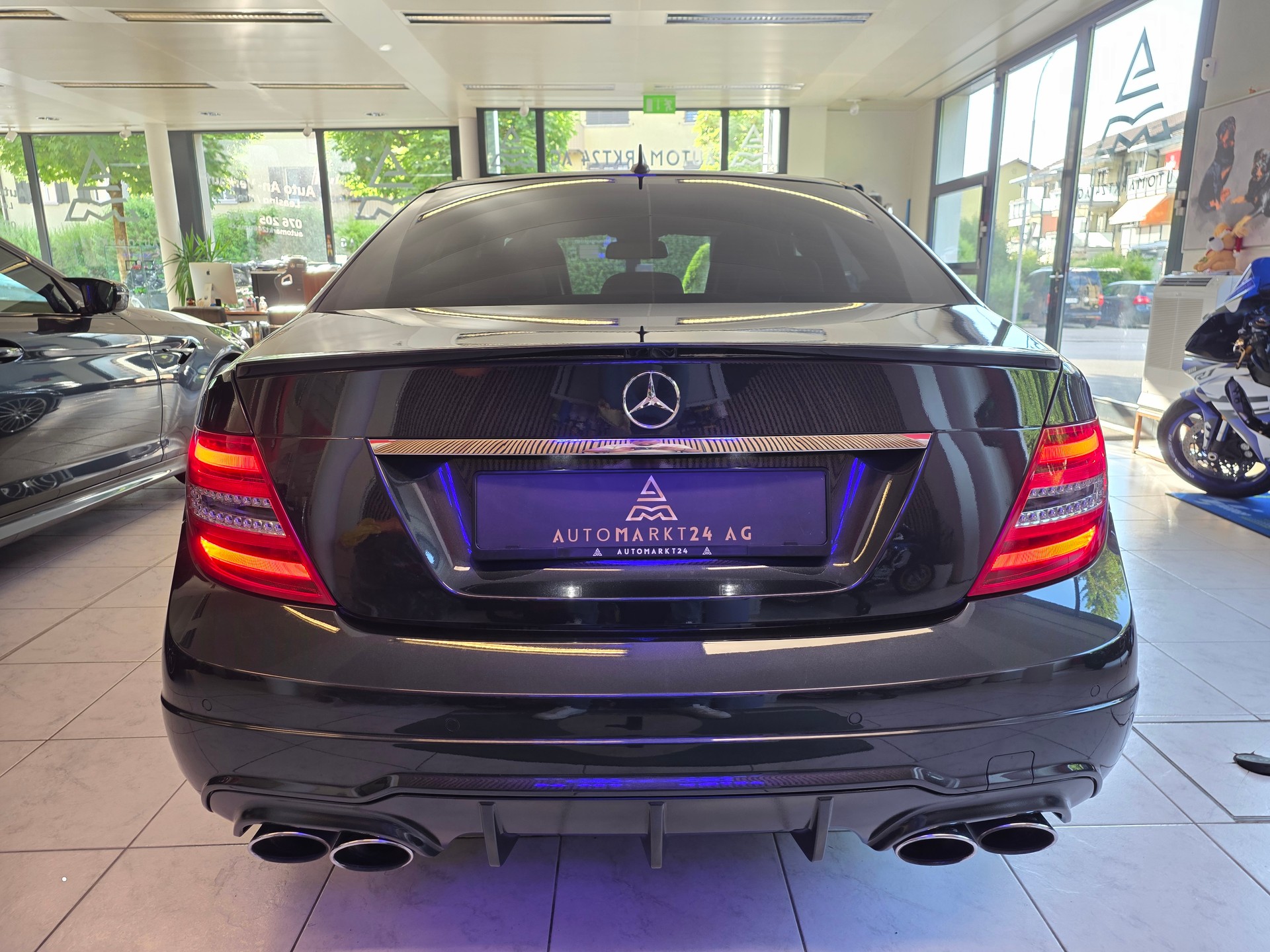 MERCEDES-BENZ C 63 V8 AMG ''Designo Interieur'' !EINZIGARTIG!-image-14