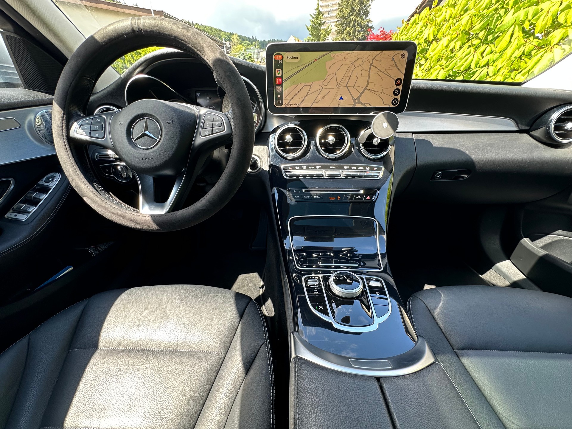 MERCEDES-BENZ C 220 d Avantgarde 4Matic 9G-Tronic-image-21