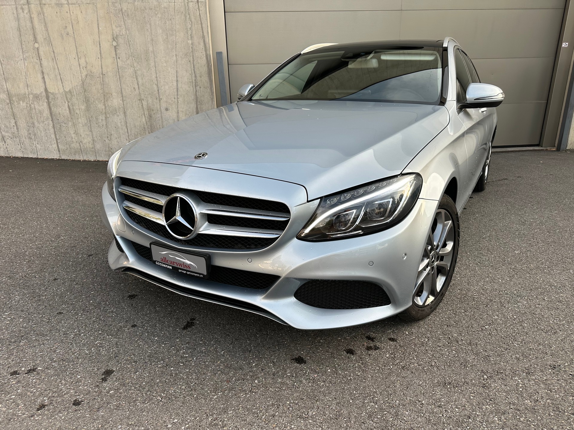 MERCEDES-BENZ C 220 d Avantgarde 4Matic 9G-Tronic