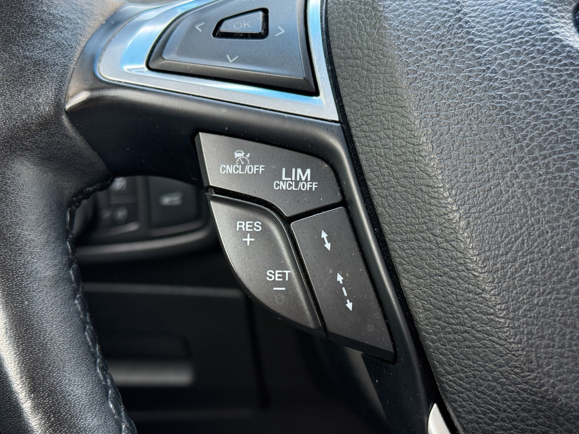 FORD Edge 2.0 TDCi Sport 4WD PowerShift-image-16