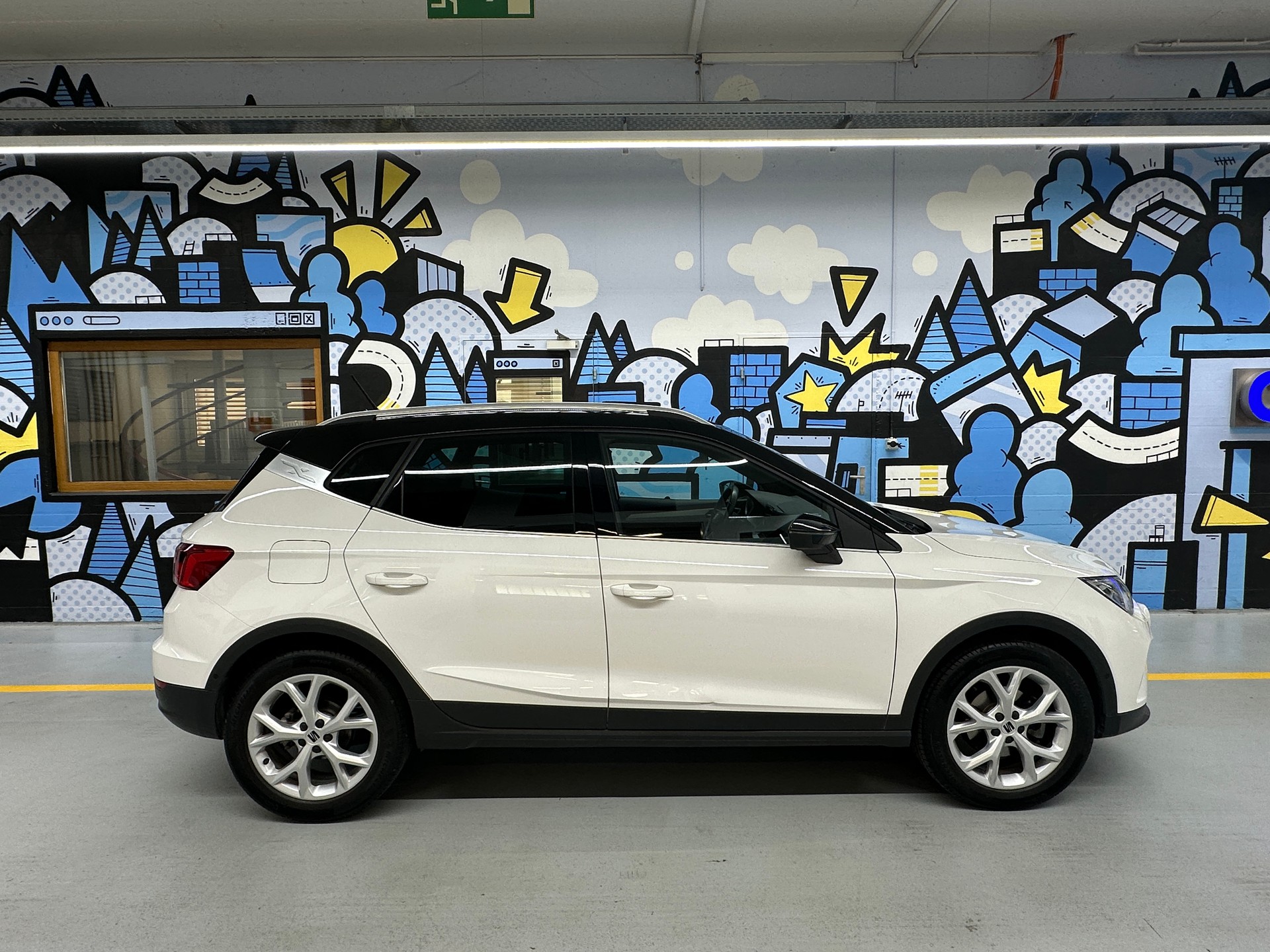 SEAT Arona 1.0 TSI Eco Hola FR DSG-image-2