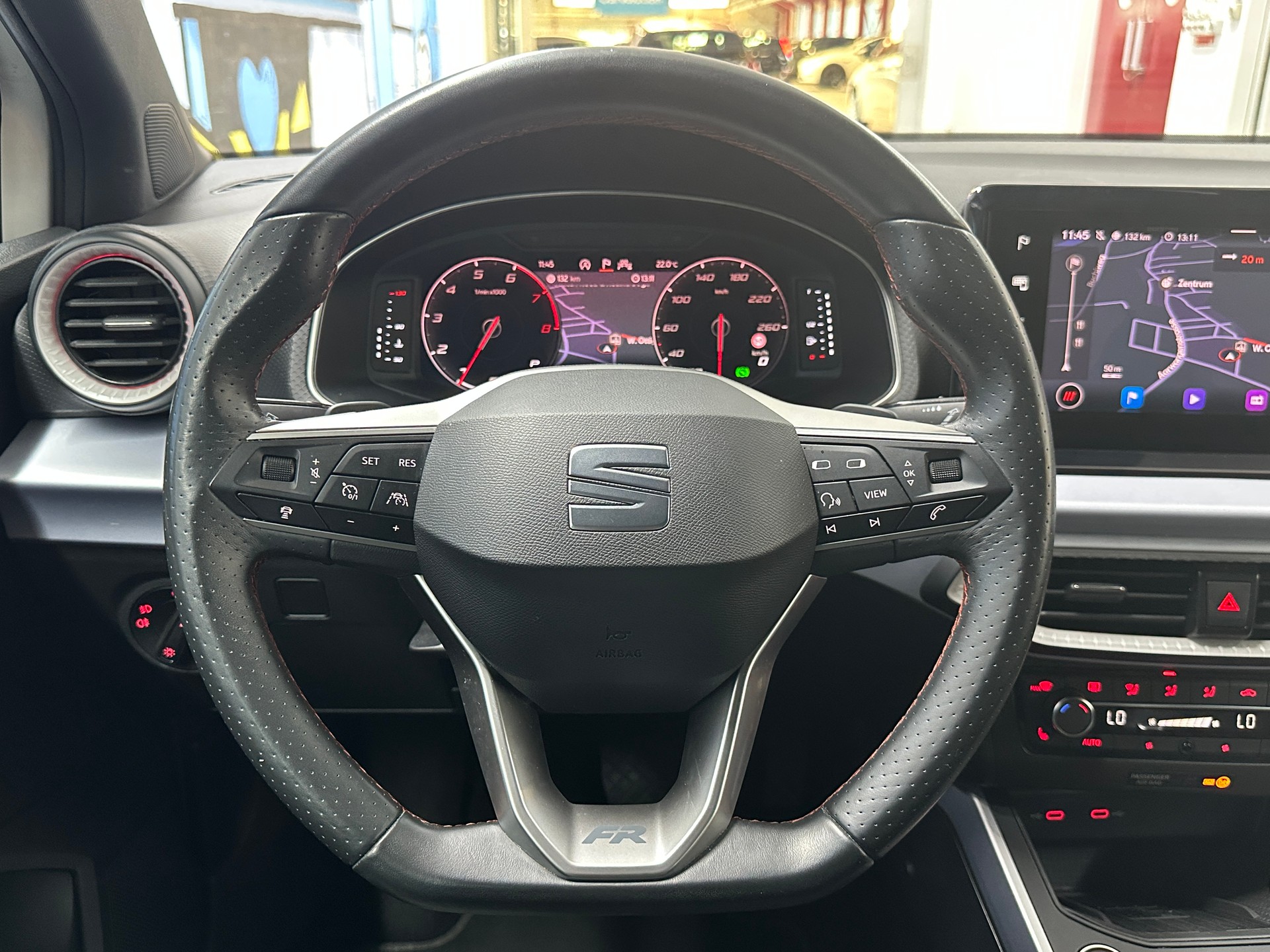 SEAT Arona 1.0 TSI Eco Hola FR DSG-image-10