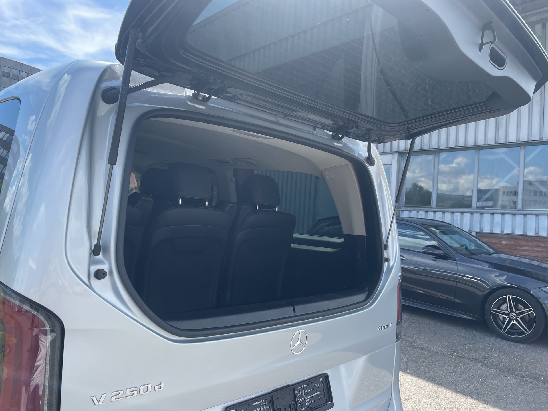 MERCEDES-BENZ V 250 d Avantgarde Lang 4M - Facelift-image-20