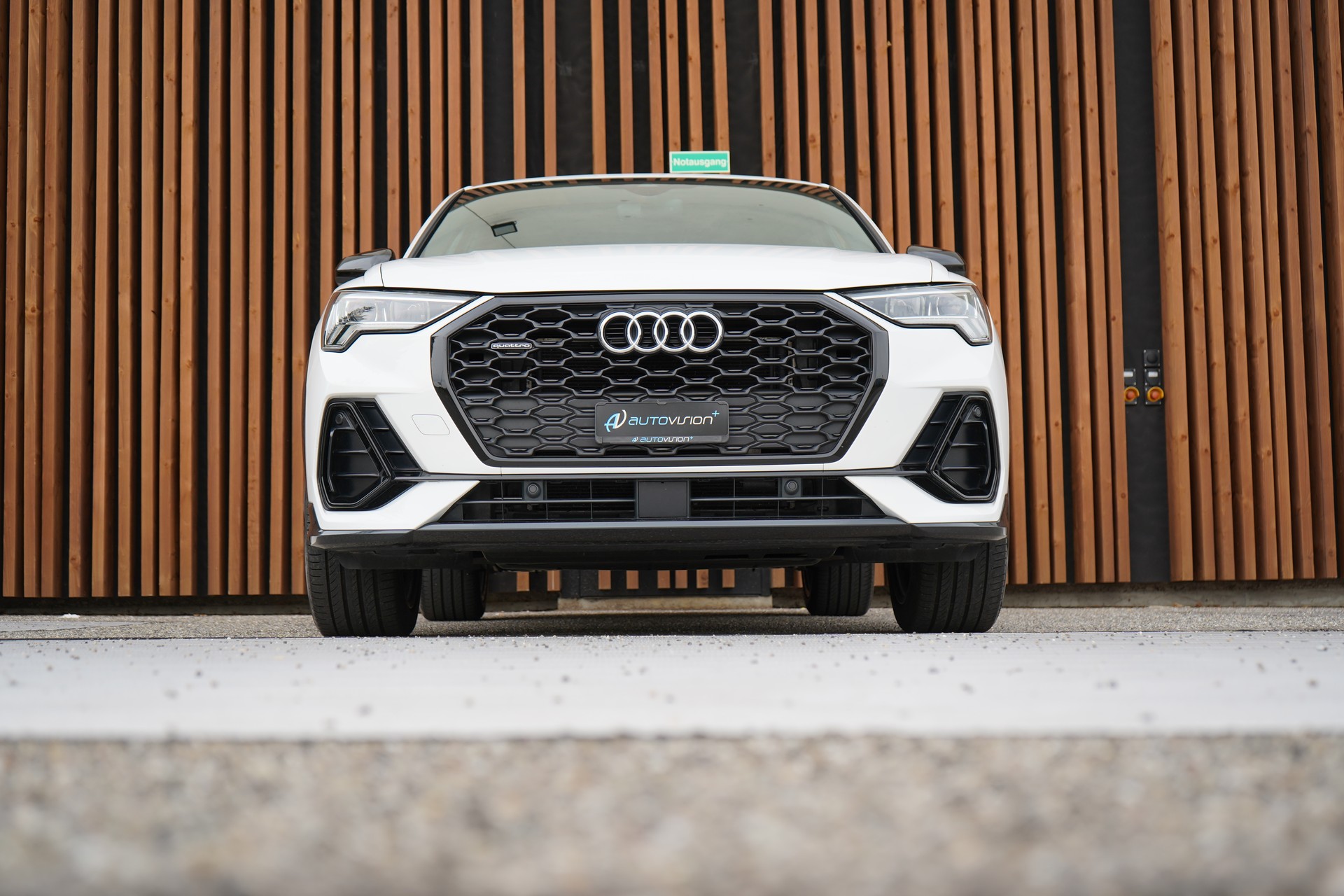 AUDI Q3 SPORTBACK 40 TDI S LINE BLACK QUATTRO S-TRONIC l 190 PS-image-10