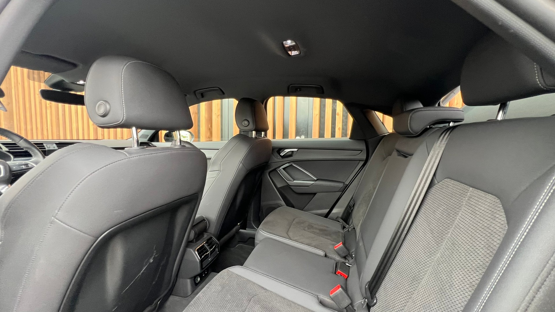 AUDI Q3 SPORTBACK 40 TDI S LINE BLACK QUATTRO S-TRONIC l 190 PS-image-23