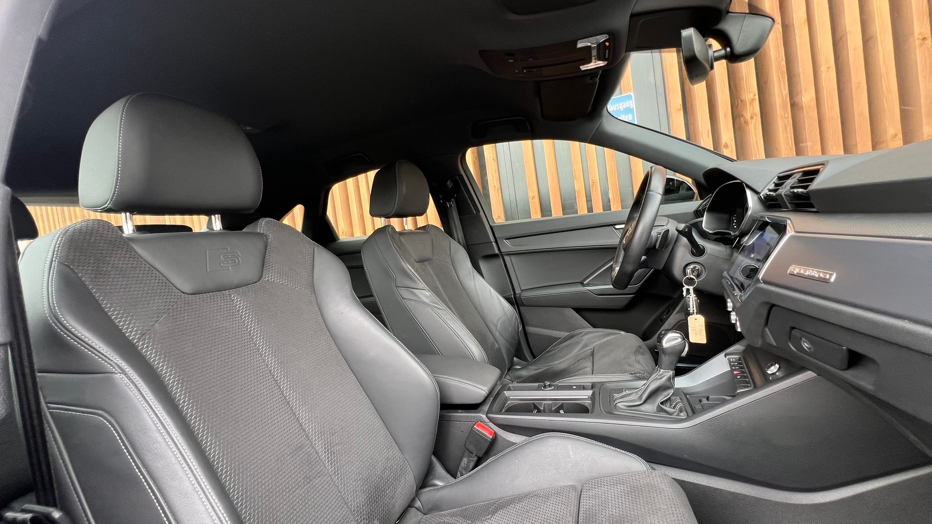 AUDI Q3 SPORTBACK 40 TDI S LINE BLACK QUATTRO S-TRONIC l 190 PS-image-19