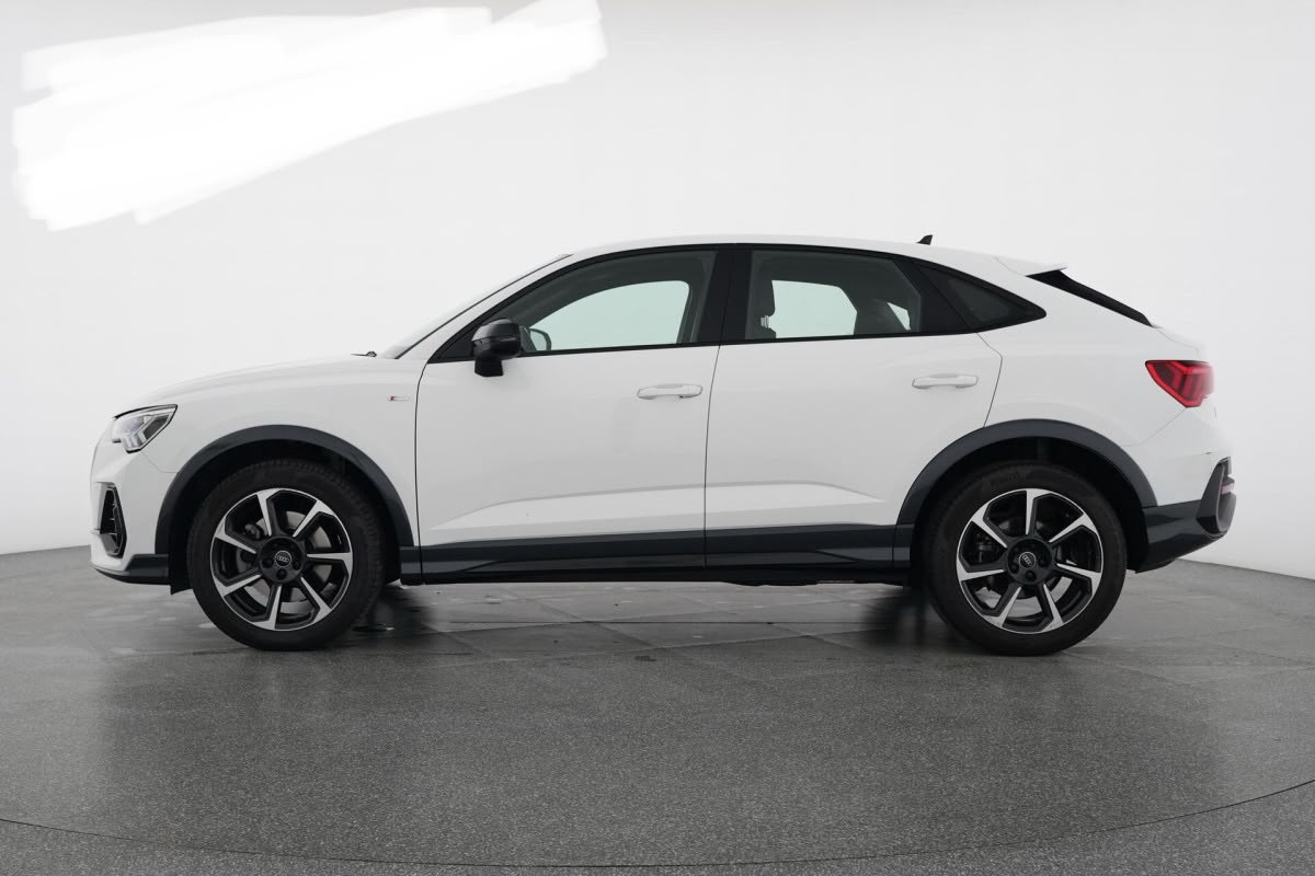 AUDI Q3 SPORTBACK 40 TDI S LINE BLACK QUATTRO S-TRONIC l 190 PS-image-1
