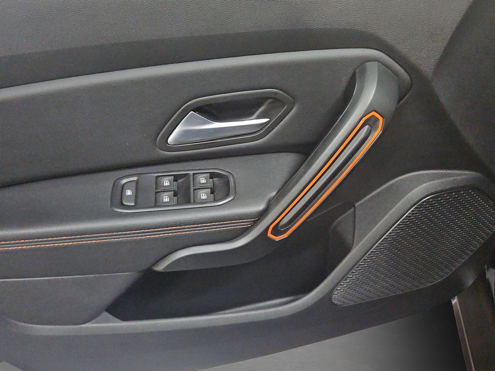 DACIA Duster TCe 150 Extreme EDC 4x2-image-18
