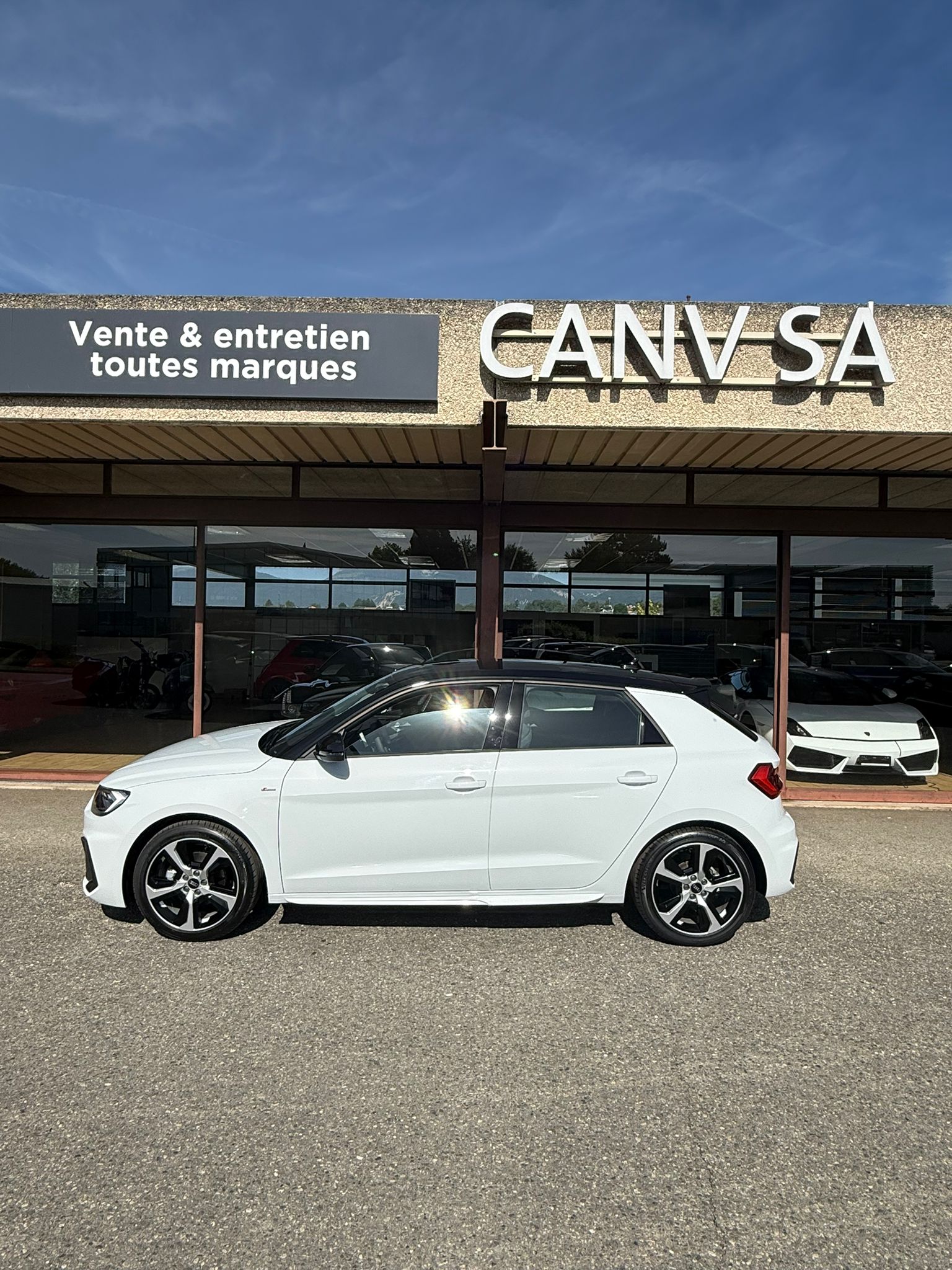 AUDI A1 Sportback 30 TFSI S Line S-tronic-image-0