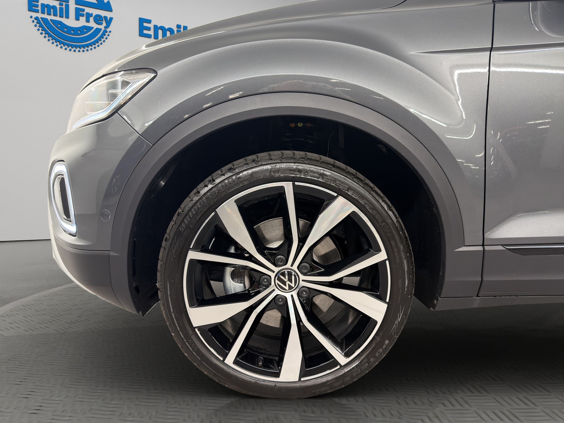 VW T-Roc 1.5 TSI Style DSG-showroom-element-3
