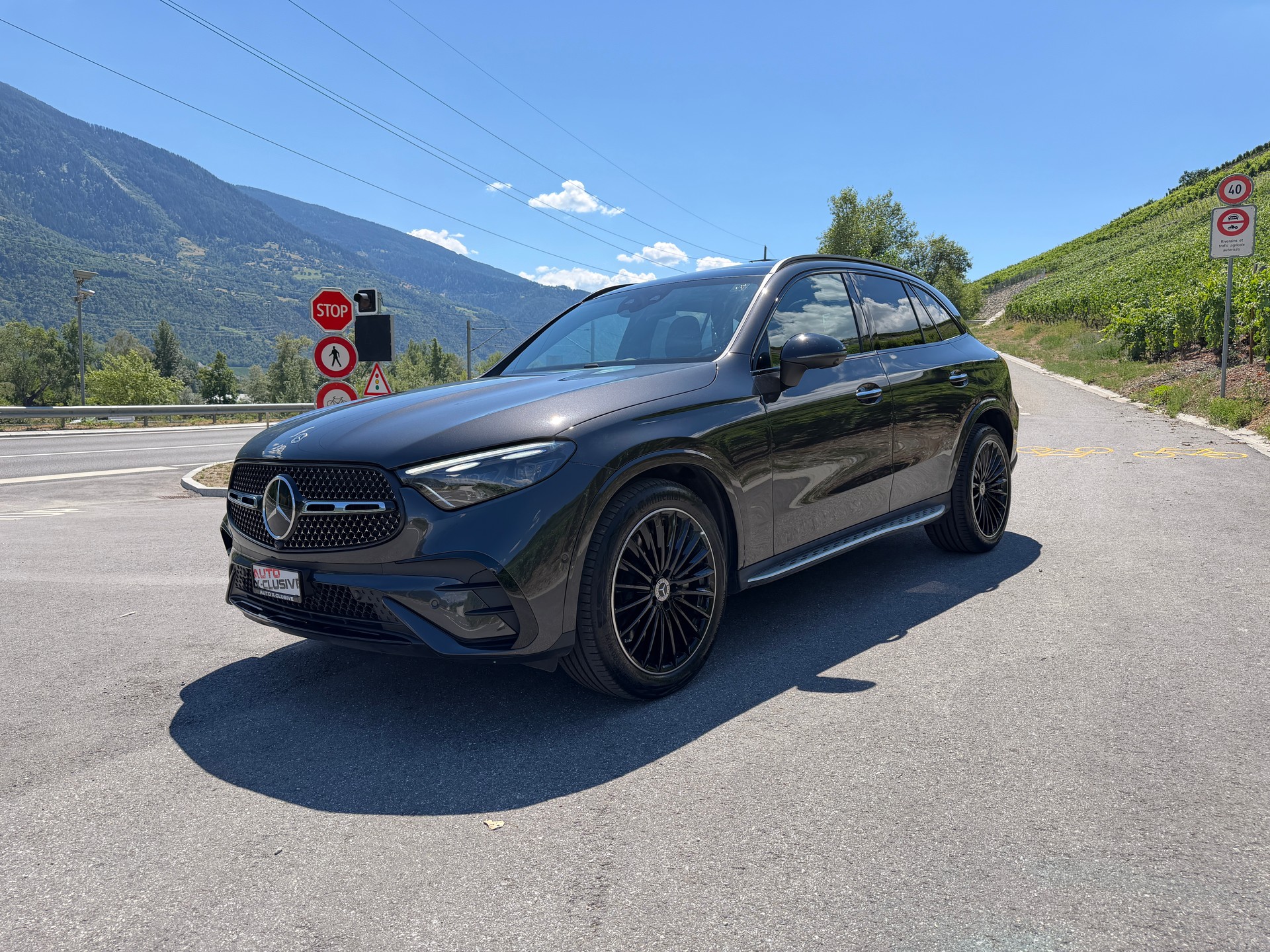 MERCEDES-BENZ GLC 300 4Matic 9G-Tronic-image-2