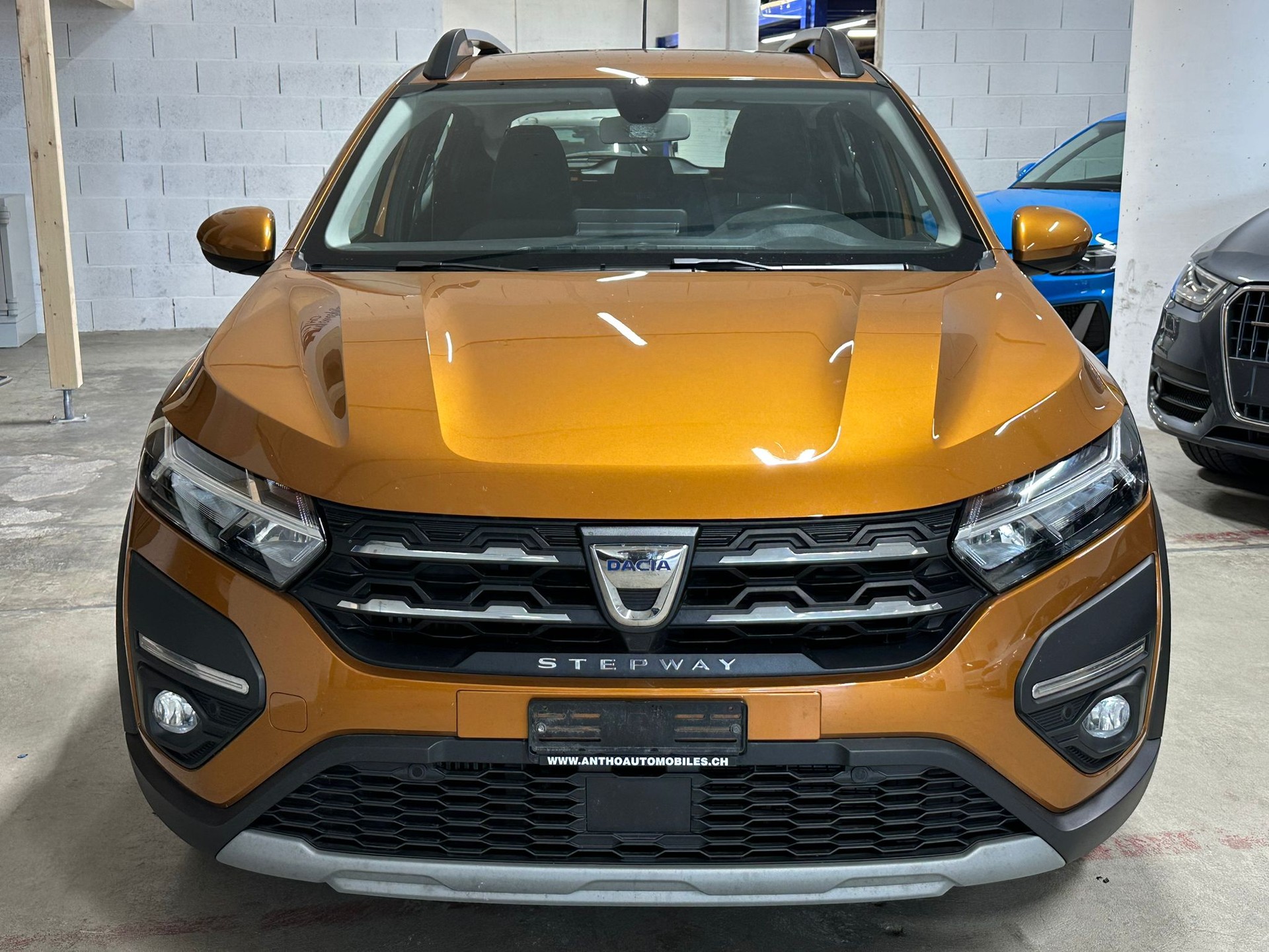 DACIA Sandero Stepway TCe 90 Comfort CVT-image-2