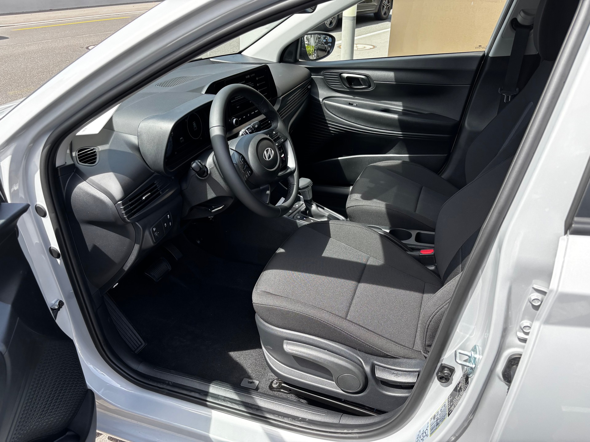 HYUNDAI i20 1.0 T-GDi Origo DCT-image-8