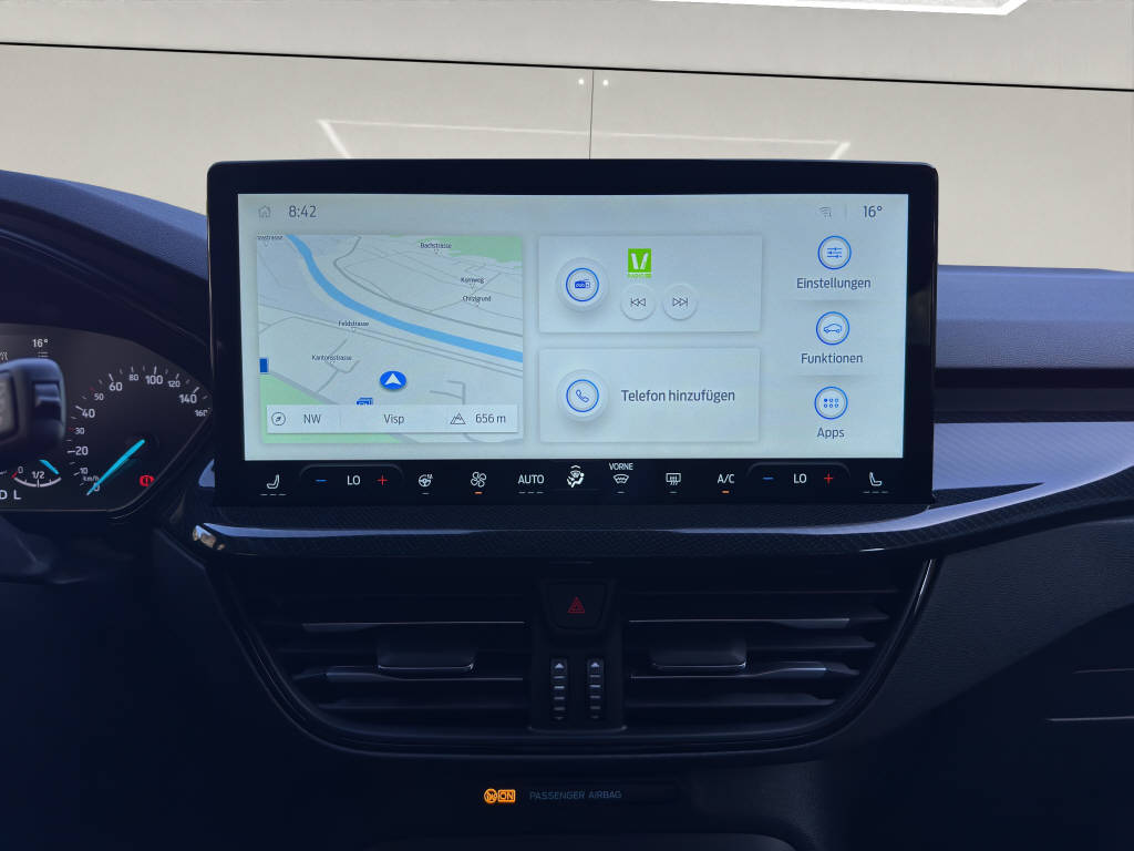 FORD Focus Station Wagon 1.0i EcoBoost FWD-image-14