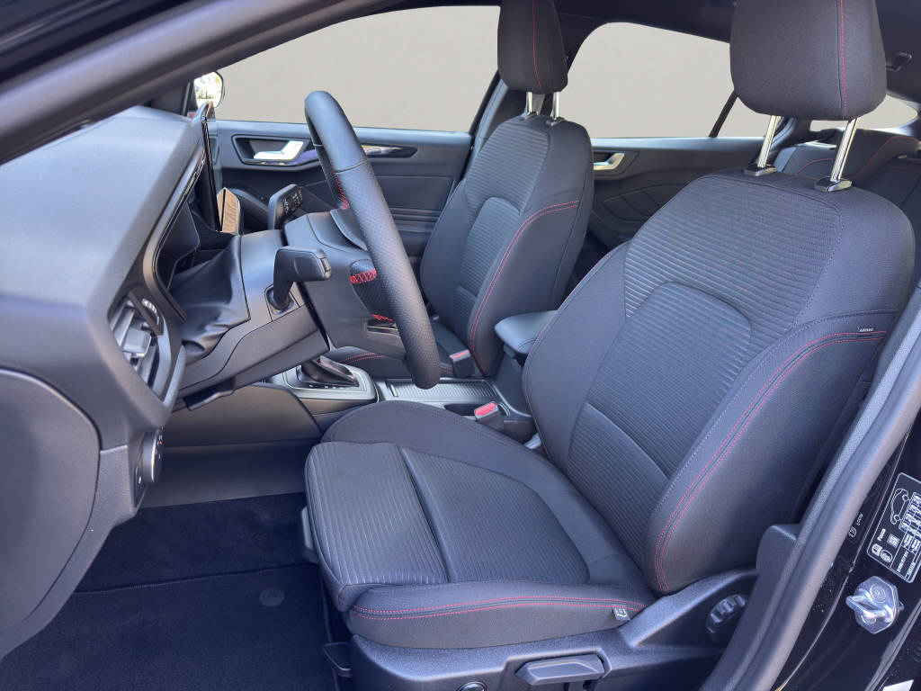 FORD Focus Station Wagon 1.0i EcoBoost FWD-image-17