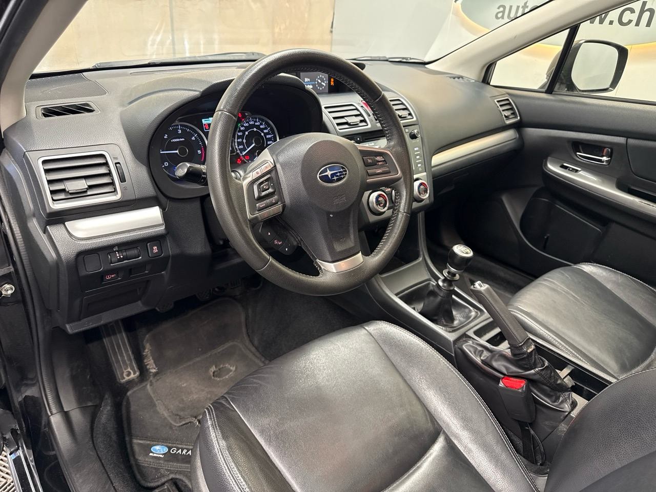 SUBARU XV 2.0D Swiss Three AWD-showroom-element-2