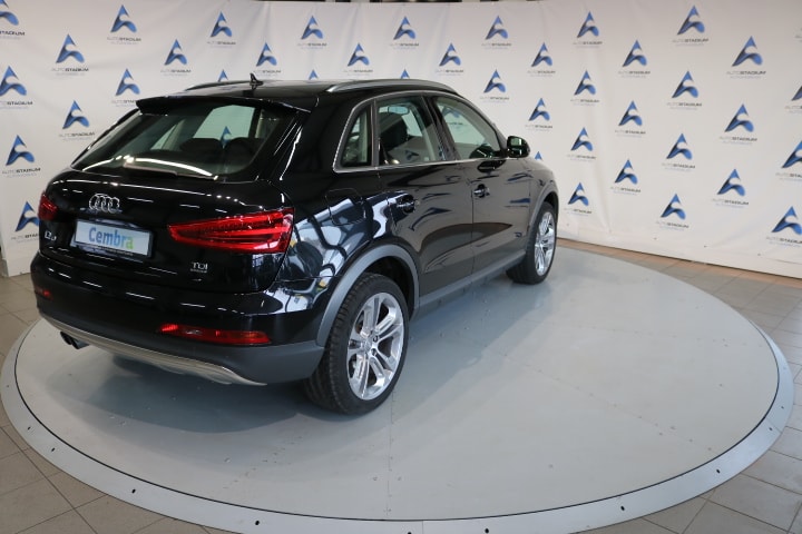 AUDI Q3 2.0 TDI quattro S-tronic-image-13