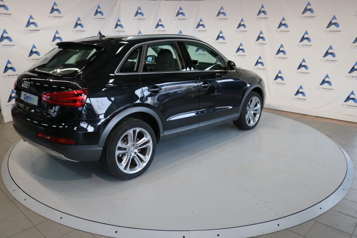 AUDI Q3 2.0 TDI quattro S-tronic-image-14