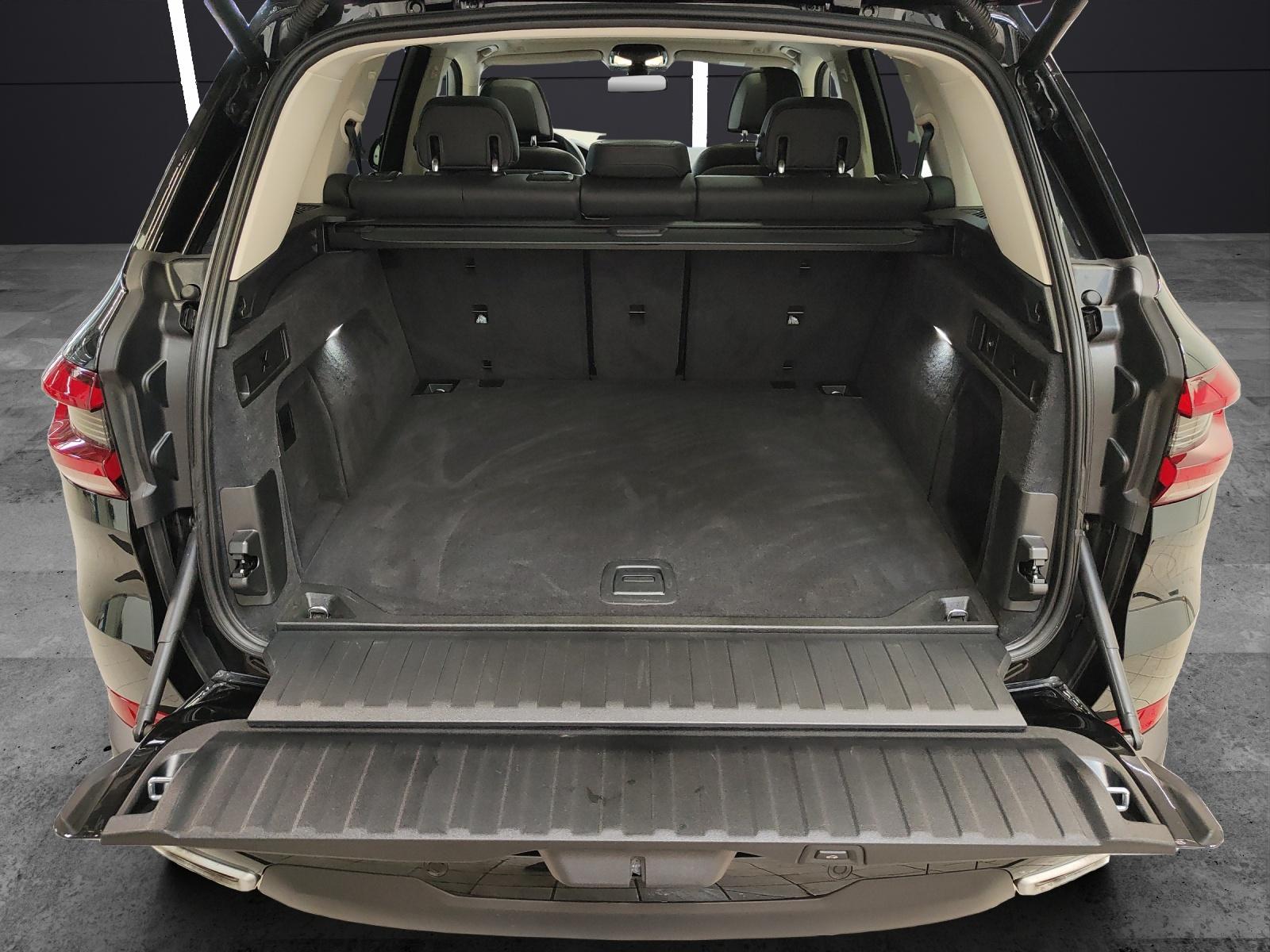 BMW X5 30d xDrive SAG-image-16