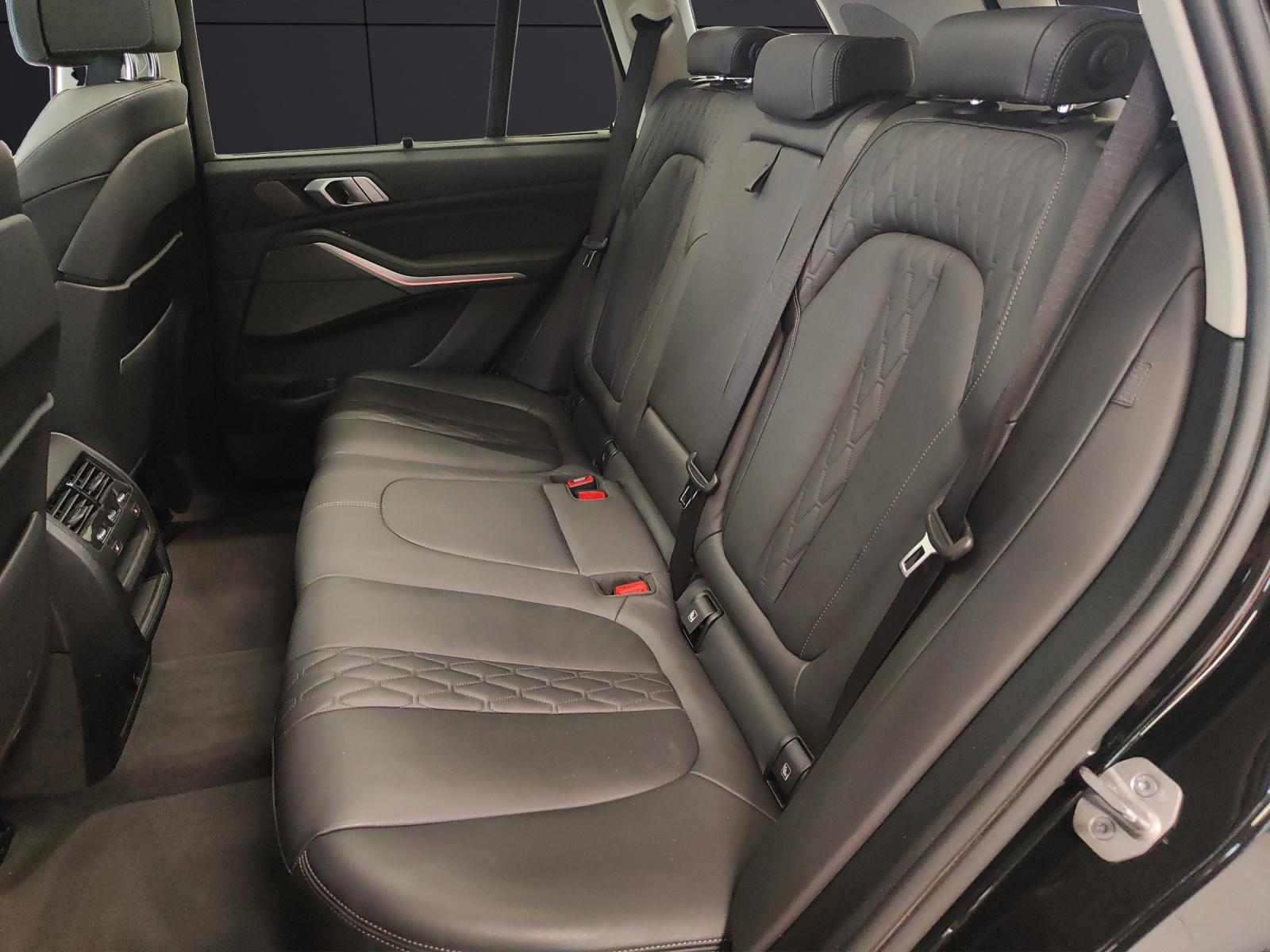 BMW X5 30d xDrive SAG-image-17