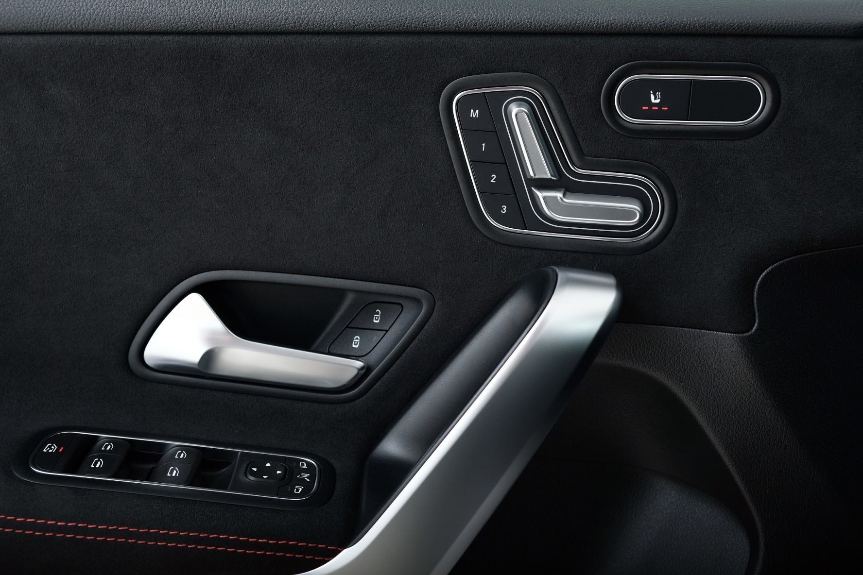 MERCEDES-BENZ A-CLASS W177 A 180 AMG Line-image-9