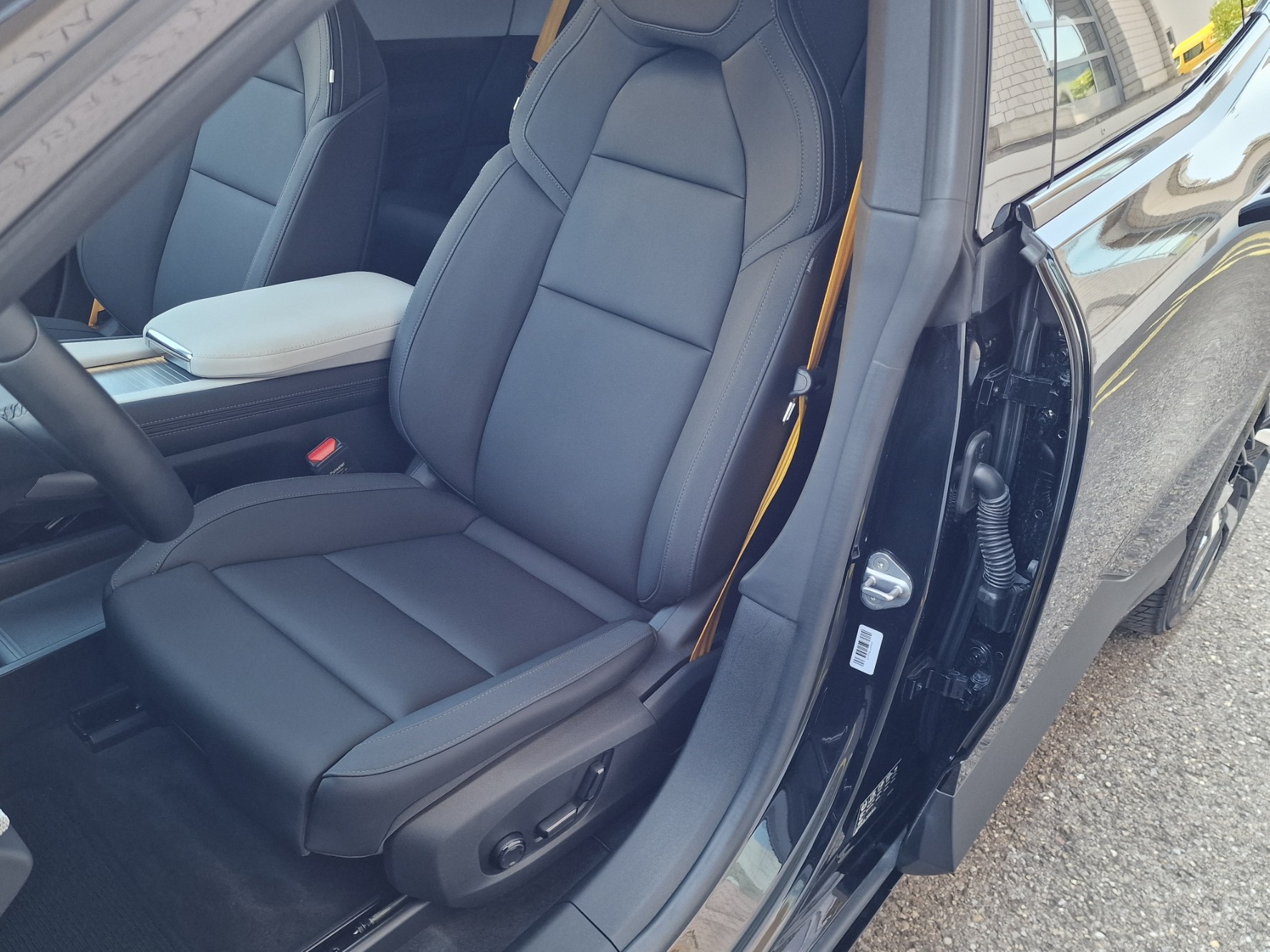 POLESTAR Polestar 4 Long Range Dual 100kWh-image-9