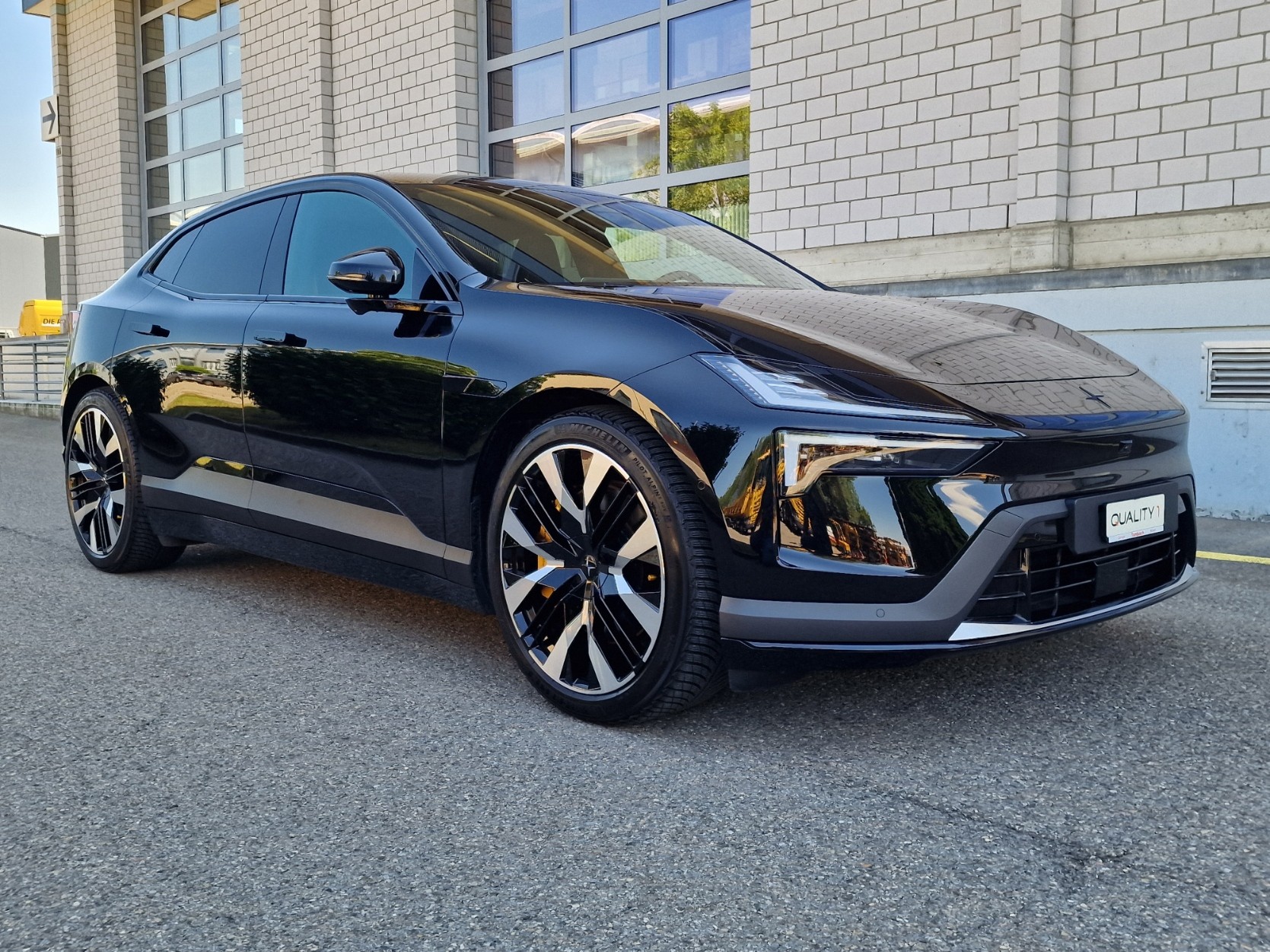 POLESTAR Polestar 4 Long Range Dual 100kWh