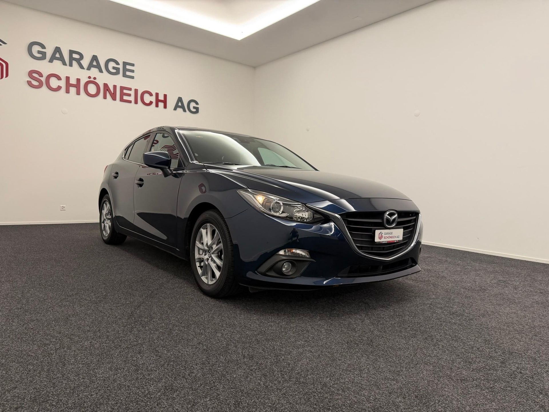 MAZDA 3 1.5 Ambition-image-2