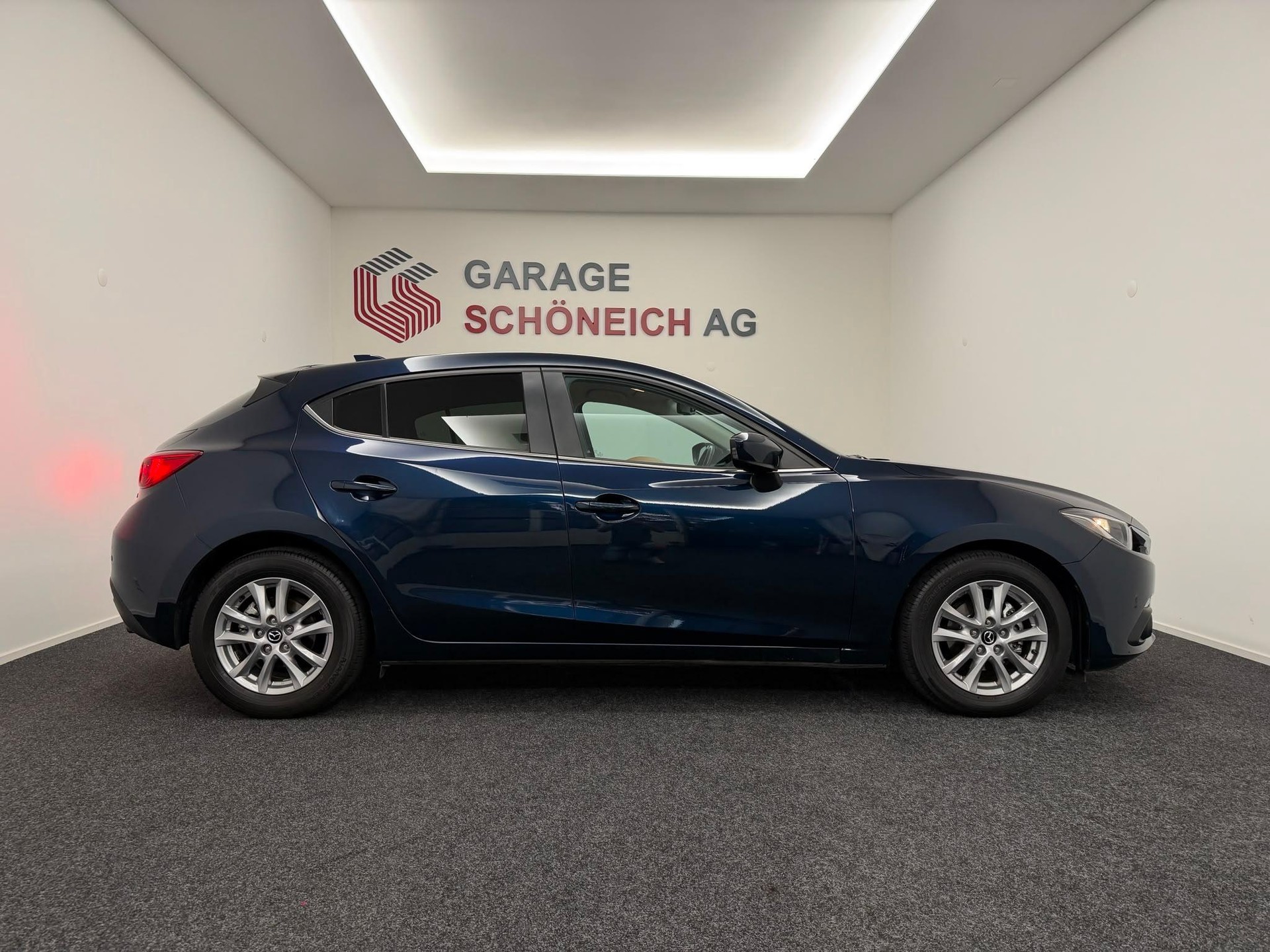MAZDA 3 1.5 Ambition-image-3