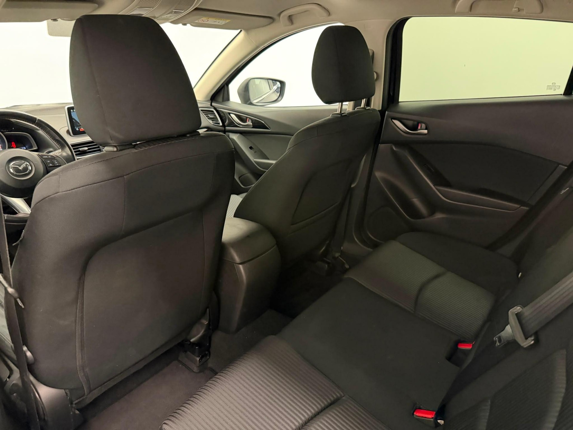 MAZDA 3 1.5 Ambition-image-9